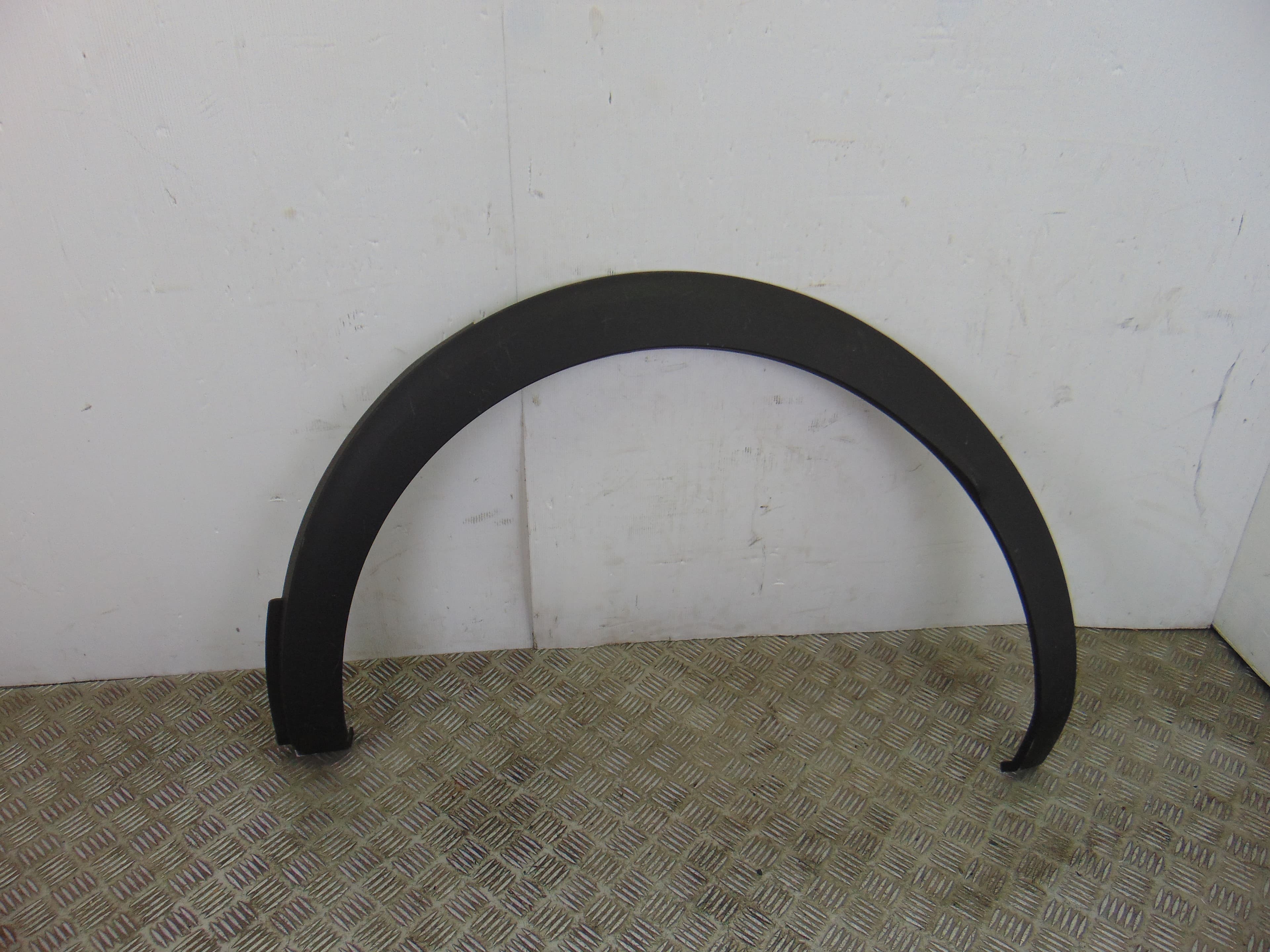 Aletin trasero izquierdo, 9836591277 nuevo