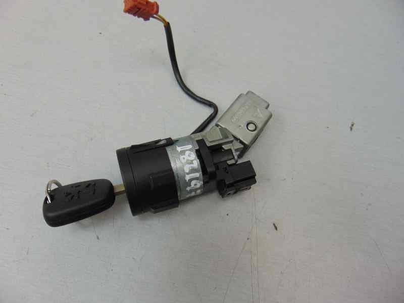 Antirrobo / llave contacto, Peugeot 207 Confort 2009, 9663123280 usado