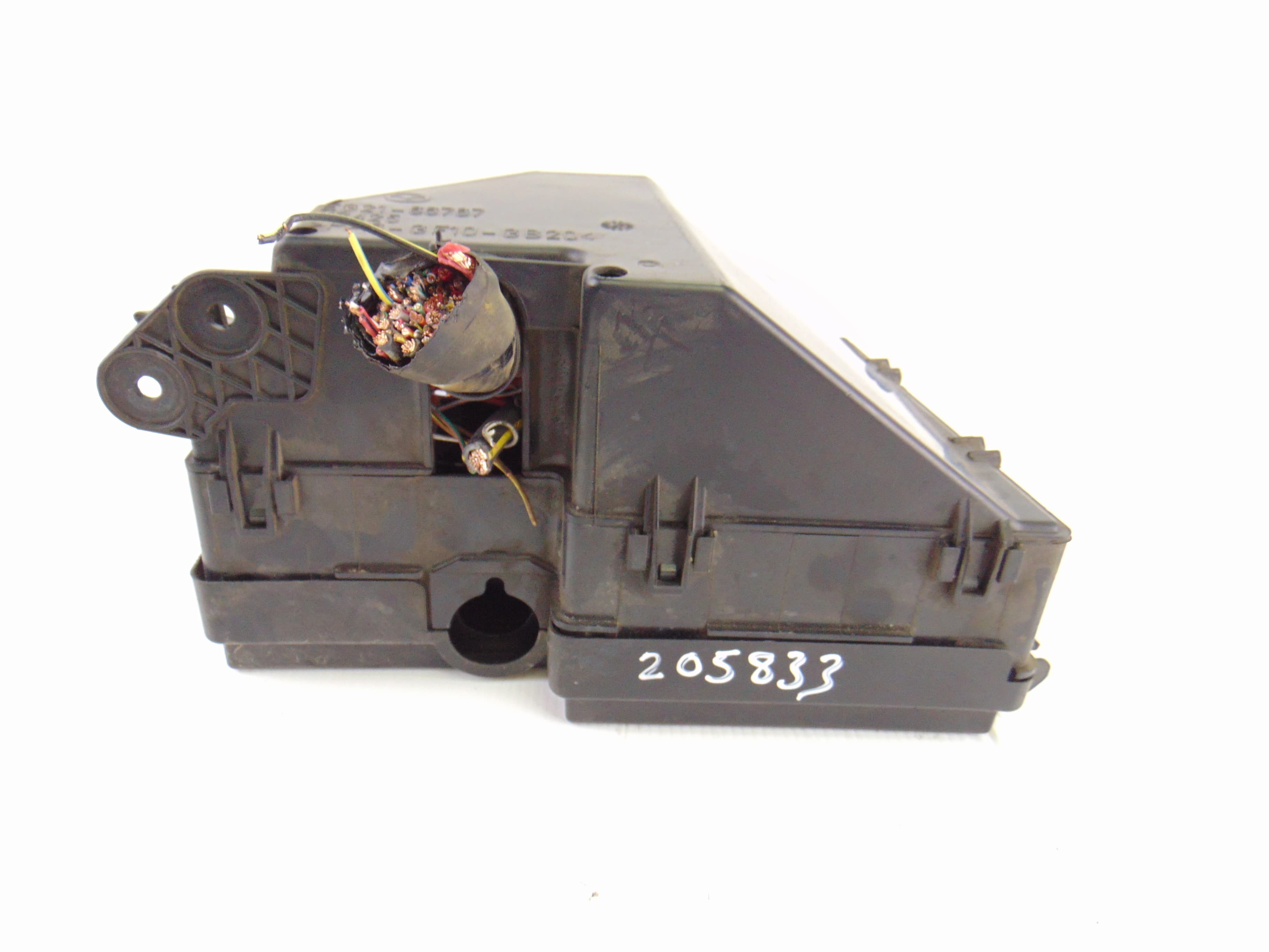 Caja reles / fusibles, Mazda Cx-7 Er Active 2011, EG21-66767 usado
