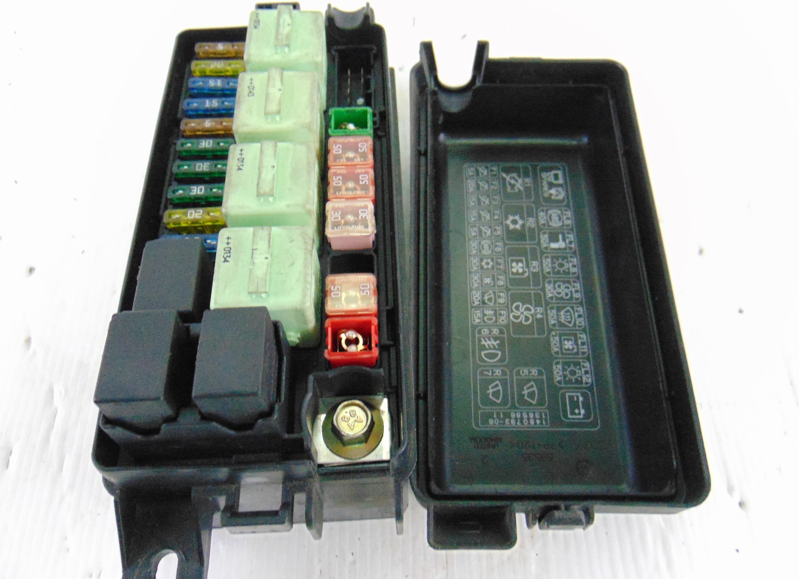 Caja reles / fusibles, Mini Mini (R50,R53) One 2001, 1480790 usado
