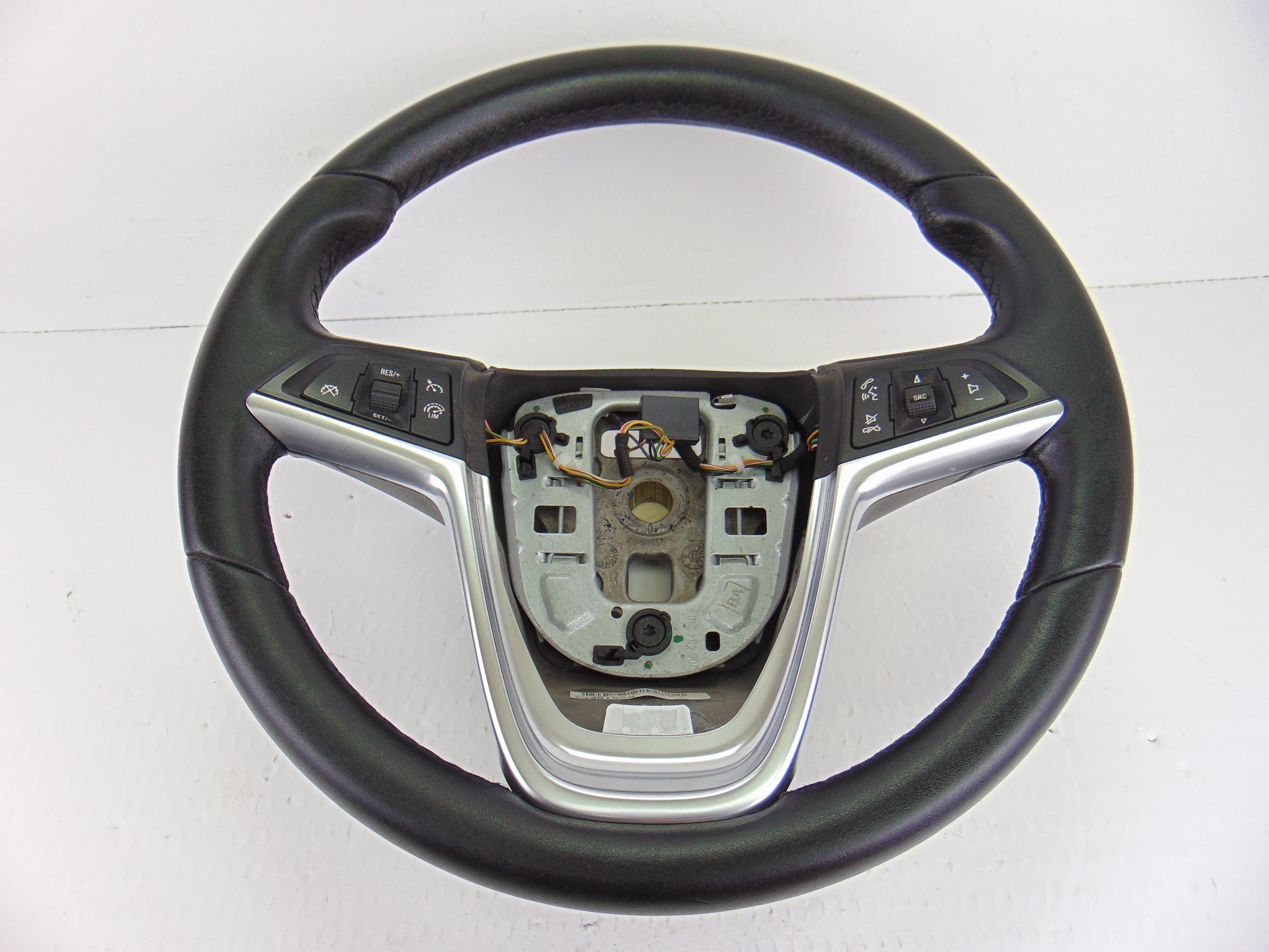 Volante, Opel Astra J Sports Tourer Sport 2010 usado