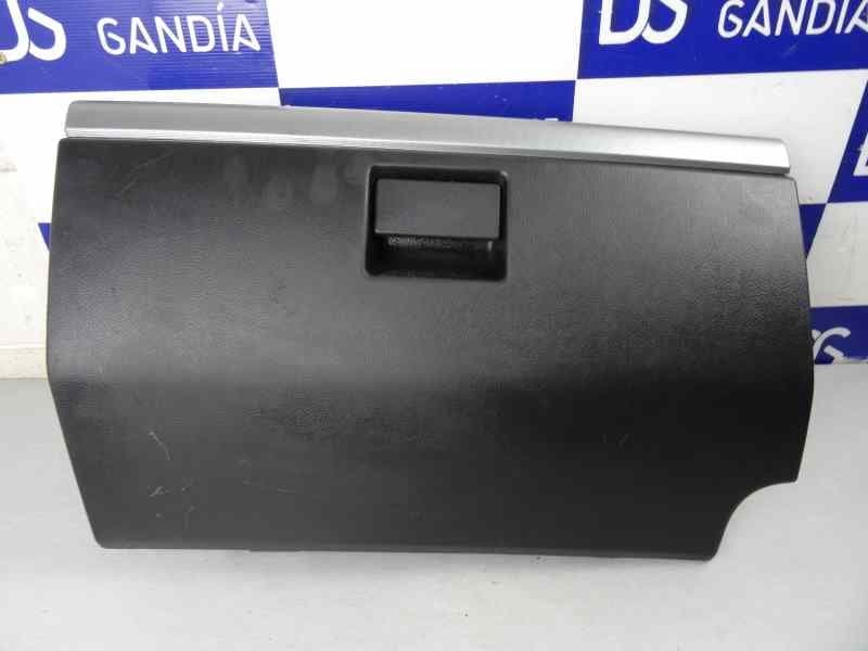 Guantera, Land Rover Freelander (LR2) TD4 Hse 2007 usado