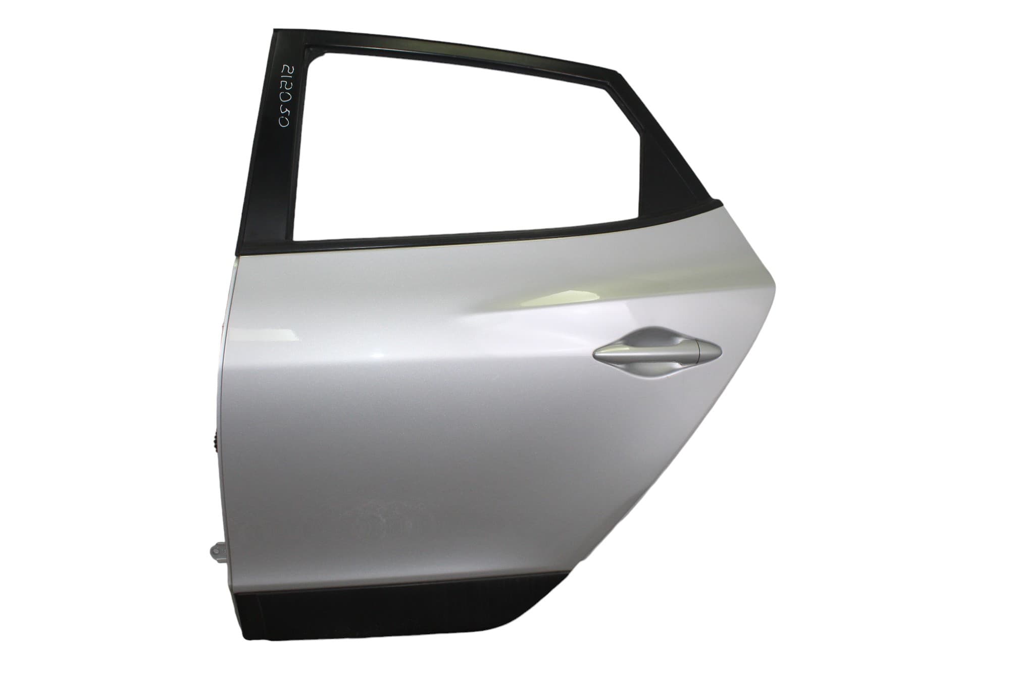 Puerta trasera izquierda, Hyundai IX35 (El/lm) Style 2WD 2015 usado