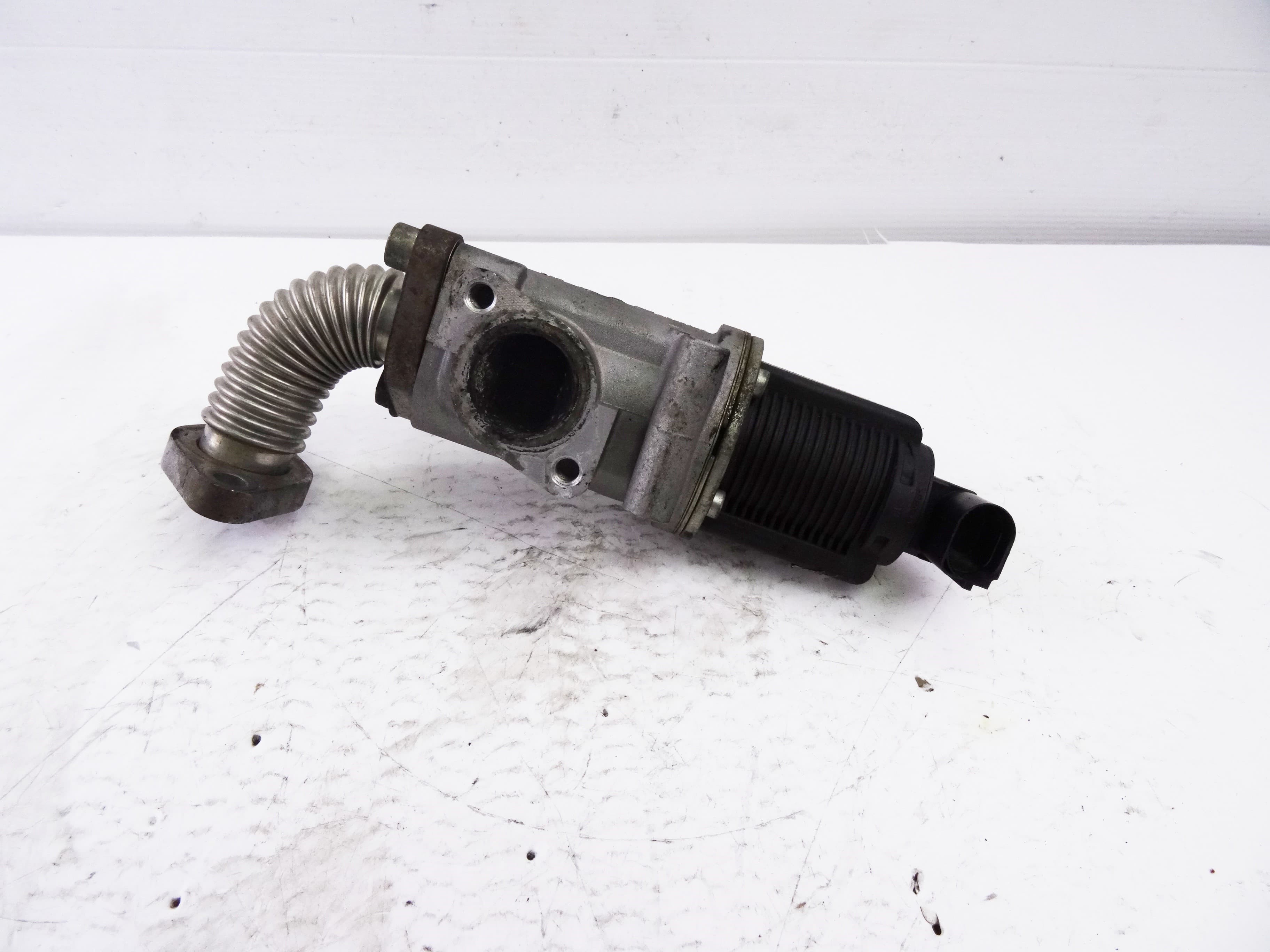 Valvula EGR, Opel Vectra C Berlina Cosmo 2006 usado