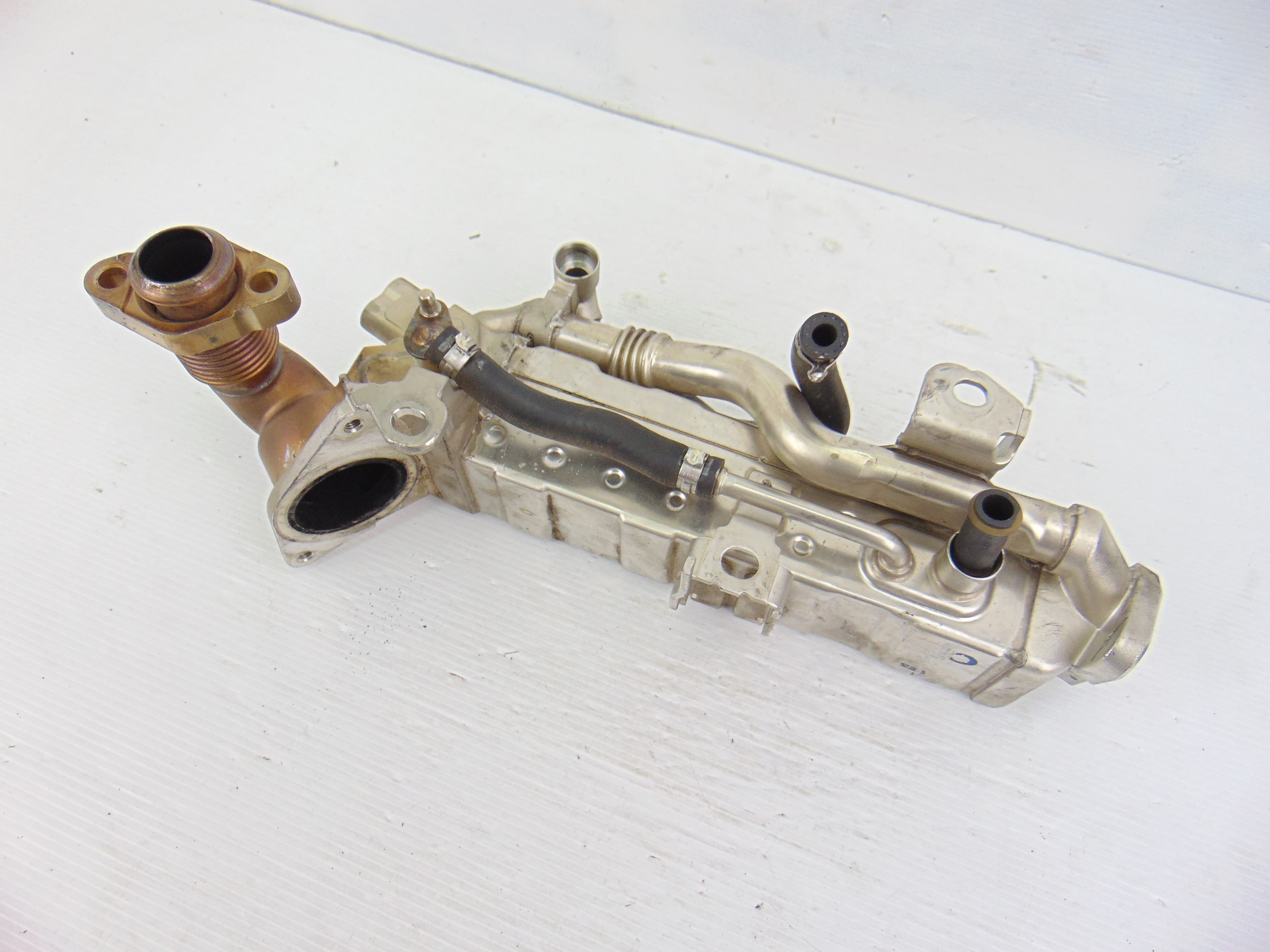 Enfriador EGR, 851369109 usado