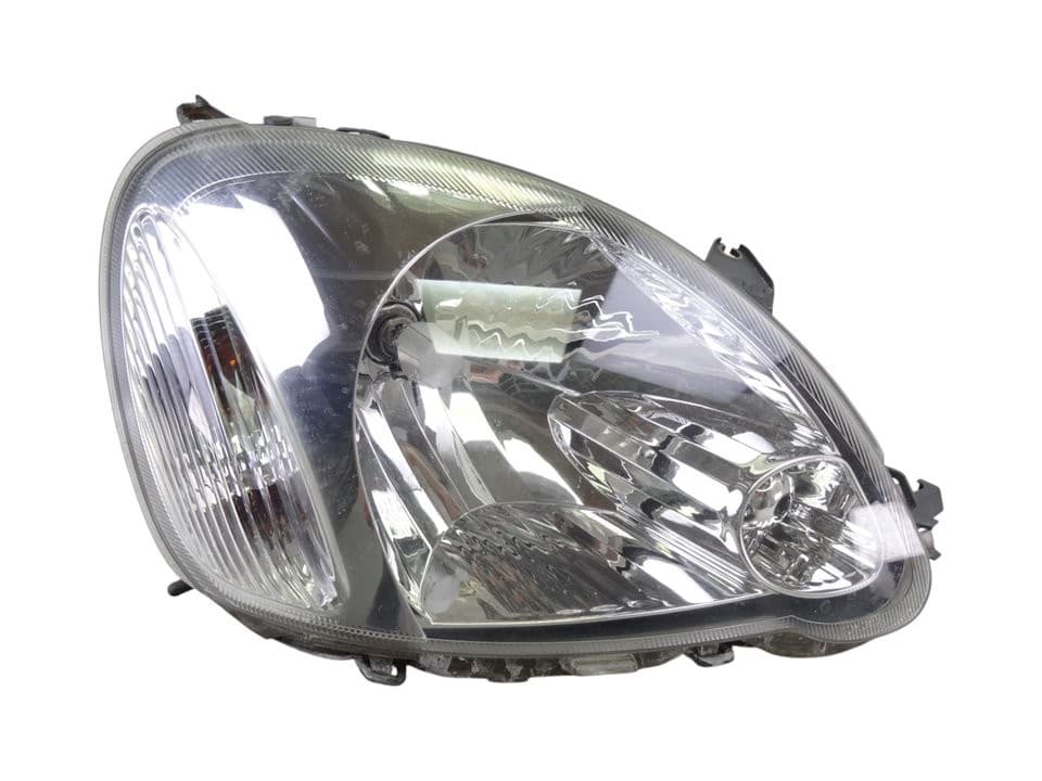 Faro derecho, Toyota Yaris (NCP1/NLP1/SCP1) 1.0 Linea Luna 2004 usado