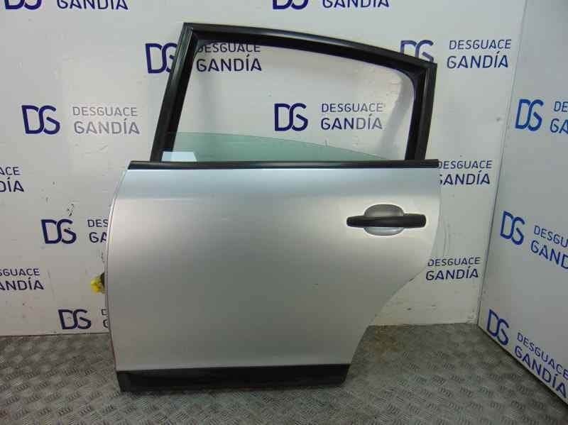 Puerta trasera izquierda, Citroen C4 Berlina Collection 2006 usado