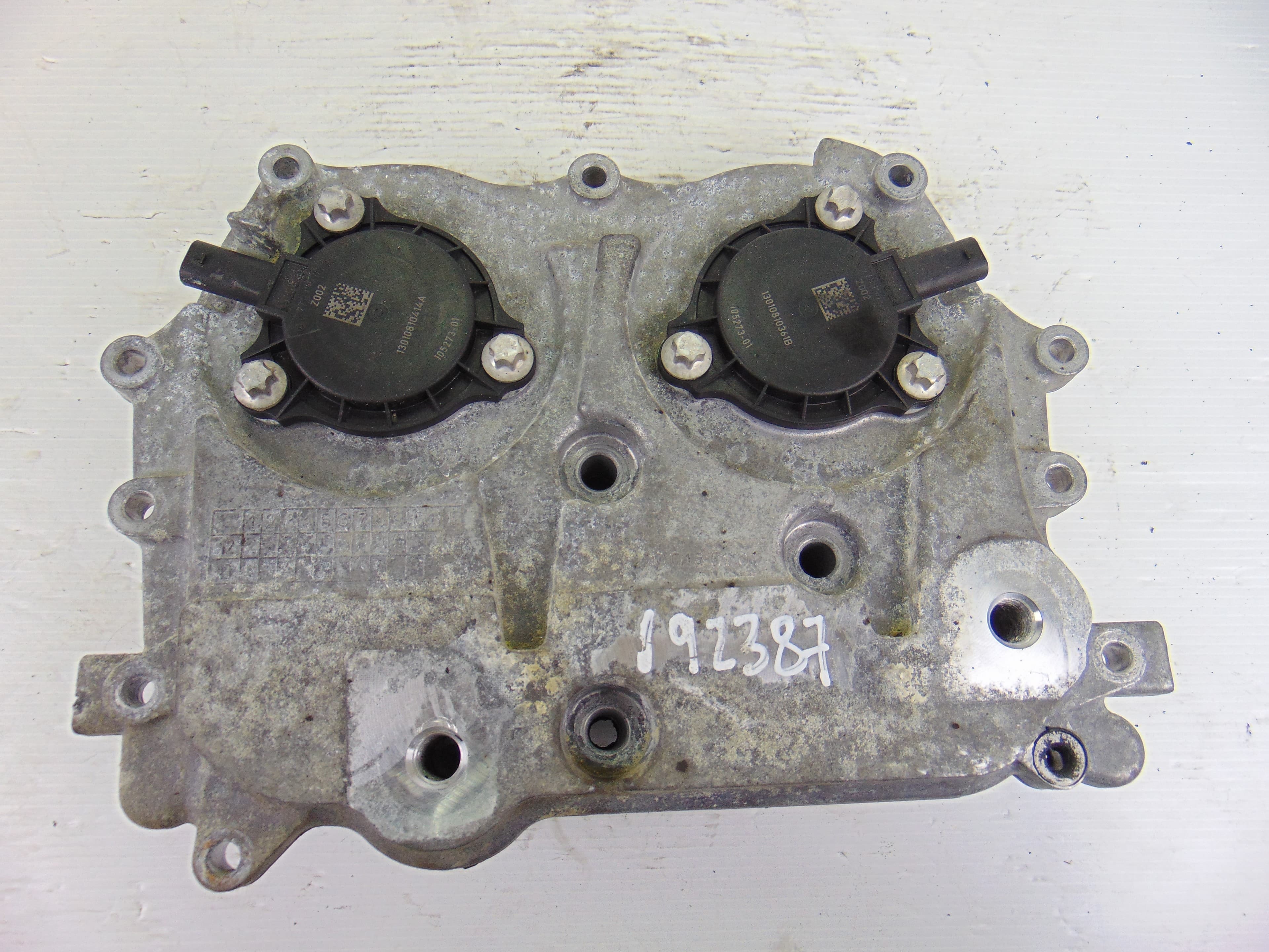 Tapa distribucion, A2700150101 usado
