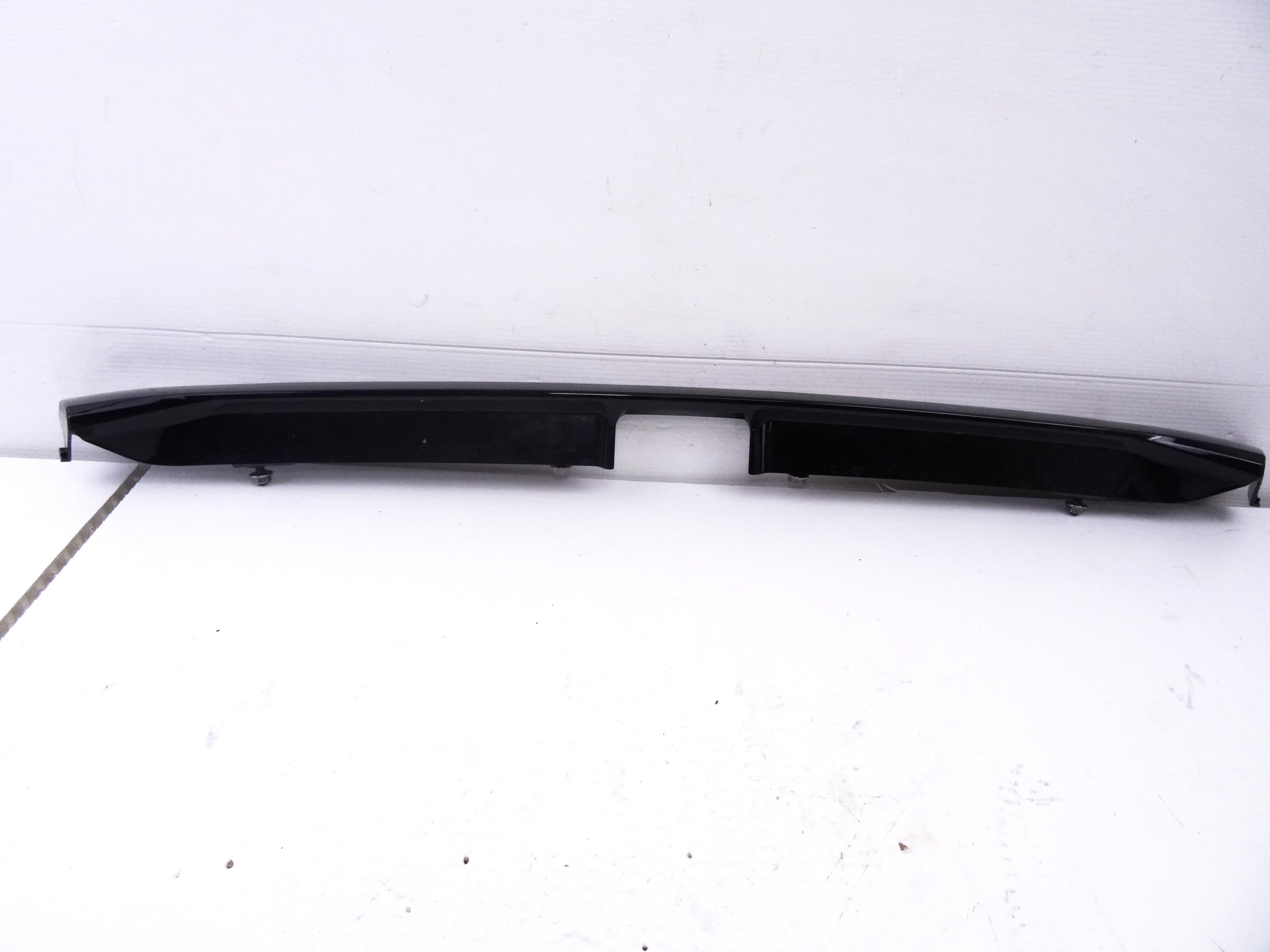 Molduras traseras, Peugeot 308 (P5) Active Pack 2022, 9839276280 usado