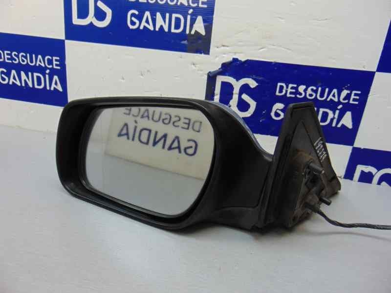 Retrovisor izquierdo usado