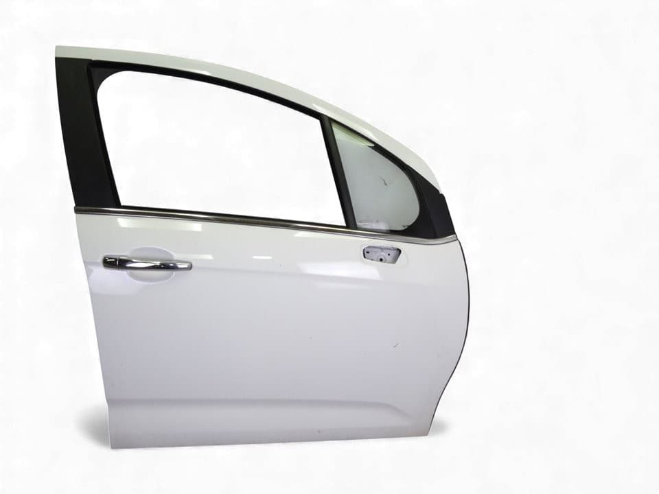 Puerta delantera derecha, Citroen C3 Live Edition 2016 usado