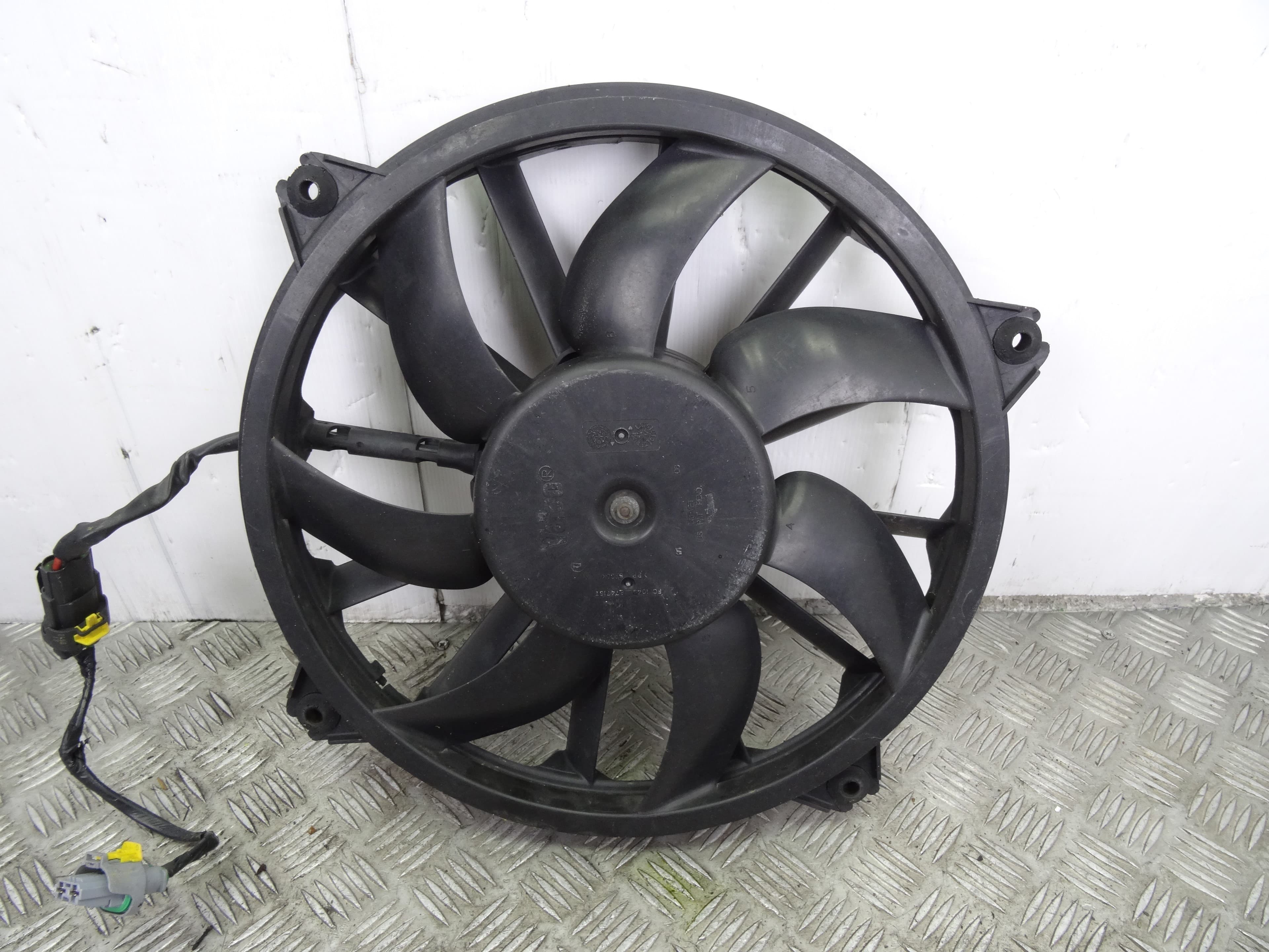 Electroventilador, Peugeot 3008 Confort 2009, 9661571480 usado
