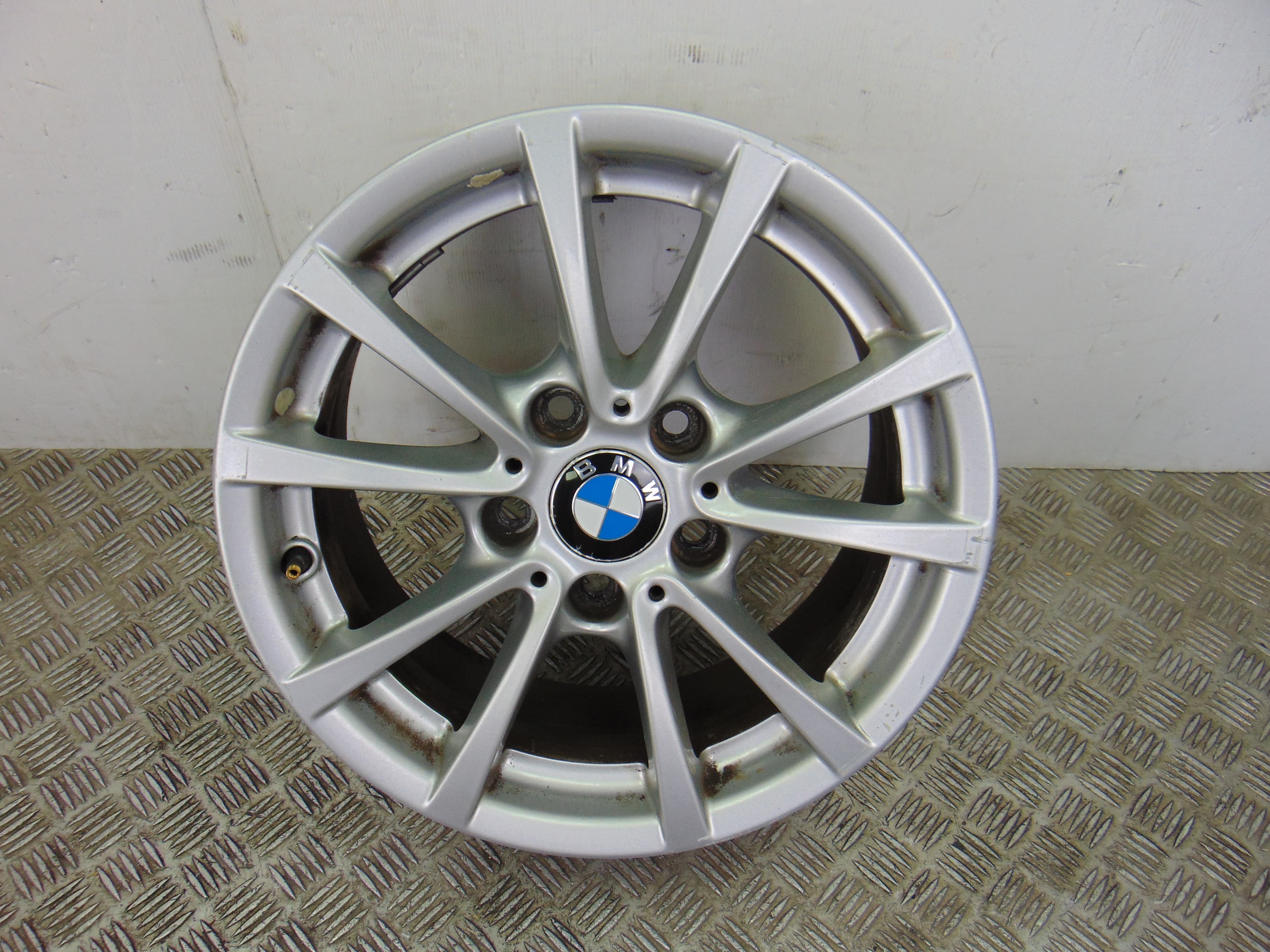 Llanta, BMW Serie 3 Touring (F31) 318d 2014 usado