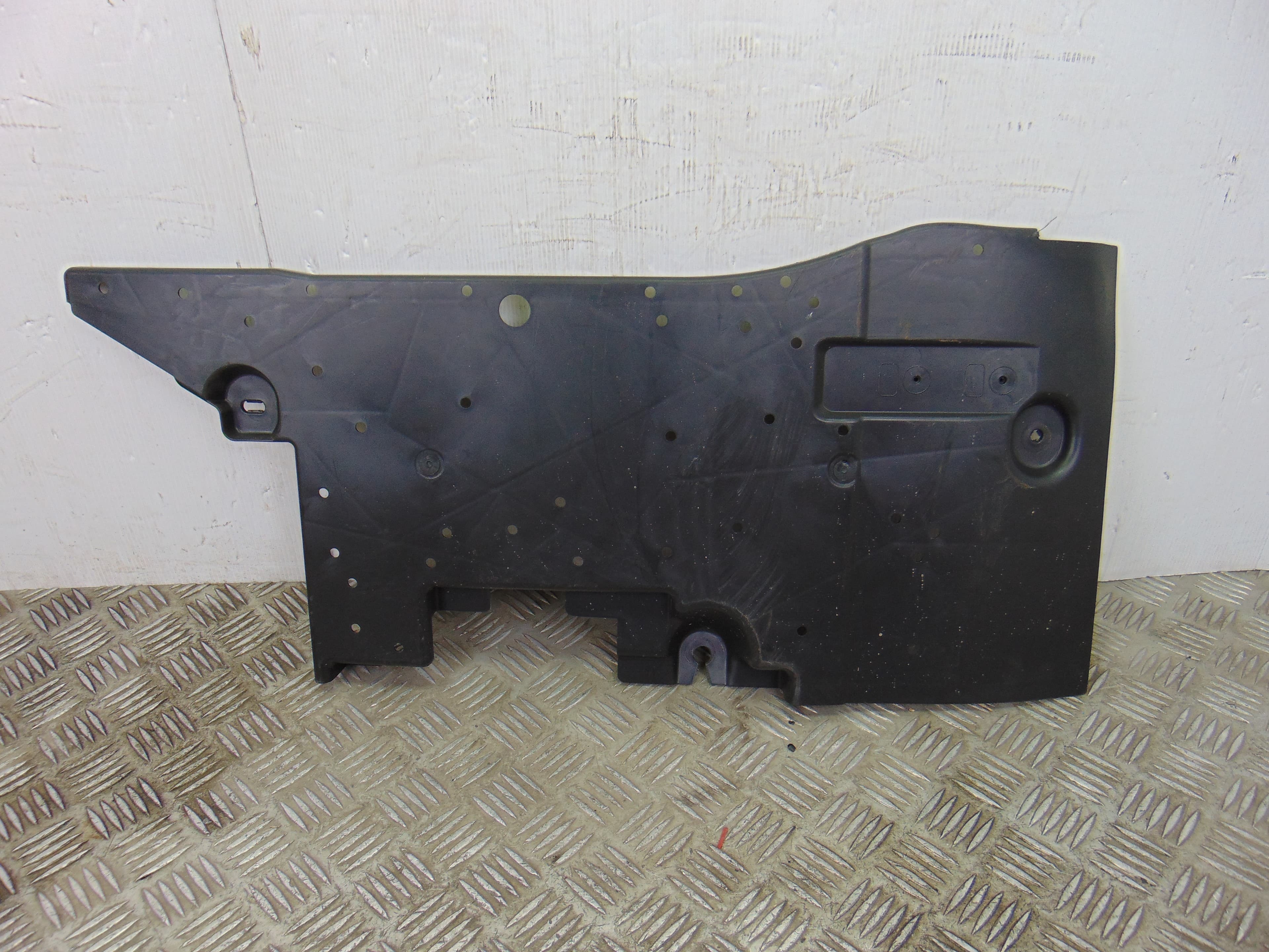 Cubrecarter, Peugeot 5008 Active 2017, 9820153180 nuevo