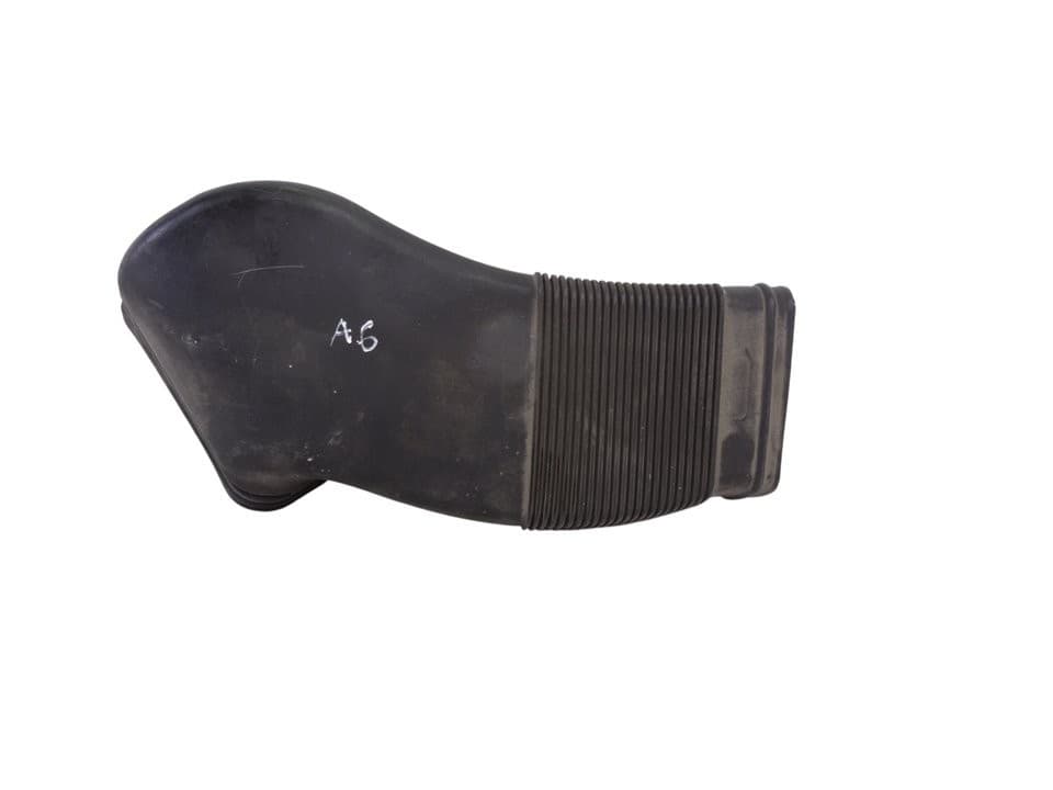 Tubo, Audi A6 Berlina (4B2) 2.4 (121kW) 1997, 8D0129617E usado