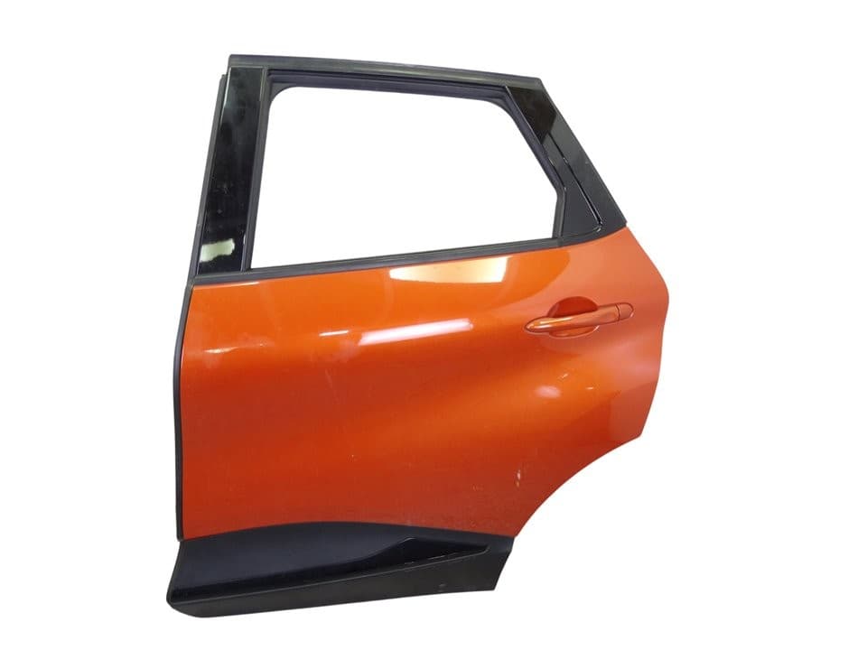 Puerta trasera izquierda, Renault Captur I Adventure 2016 usado