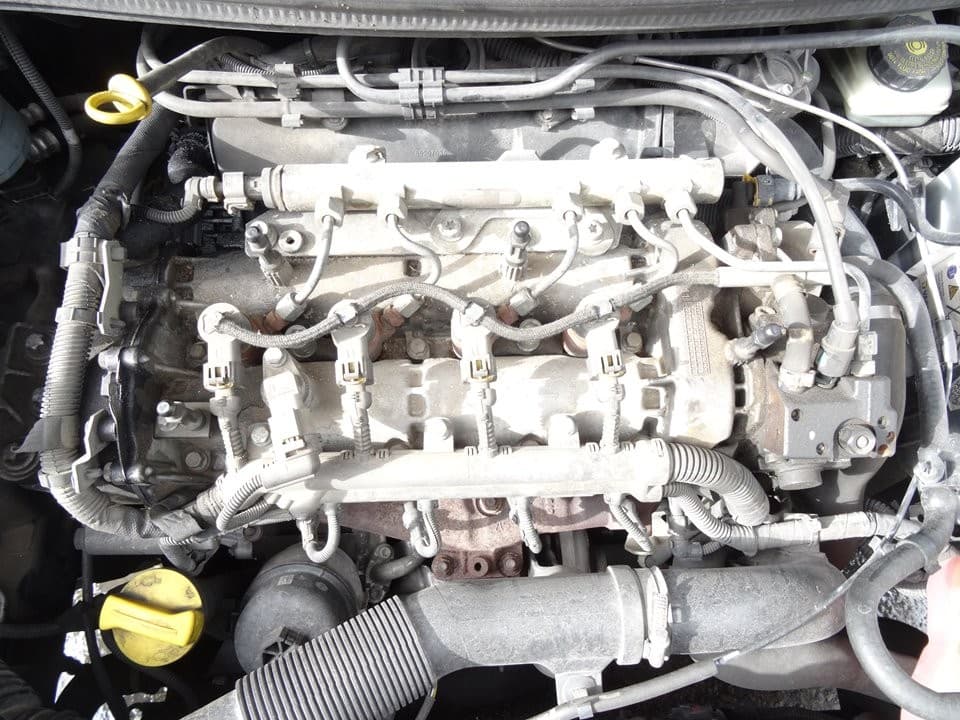 Motor completo, Opel Corsa D CMon 2008, Z13DTH usado
