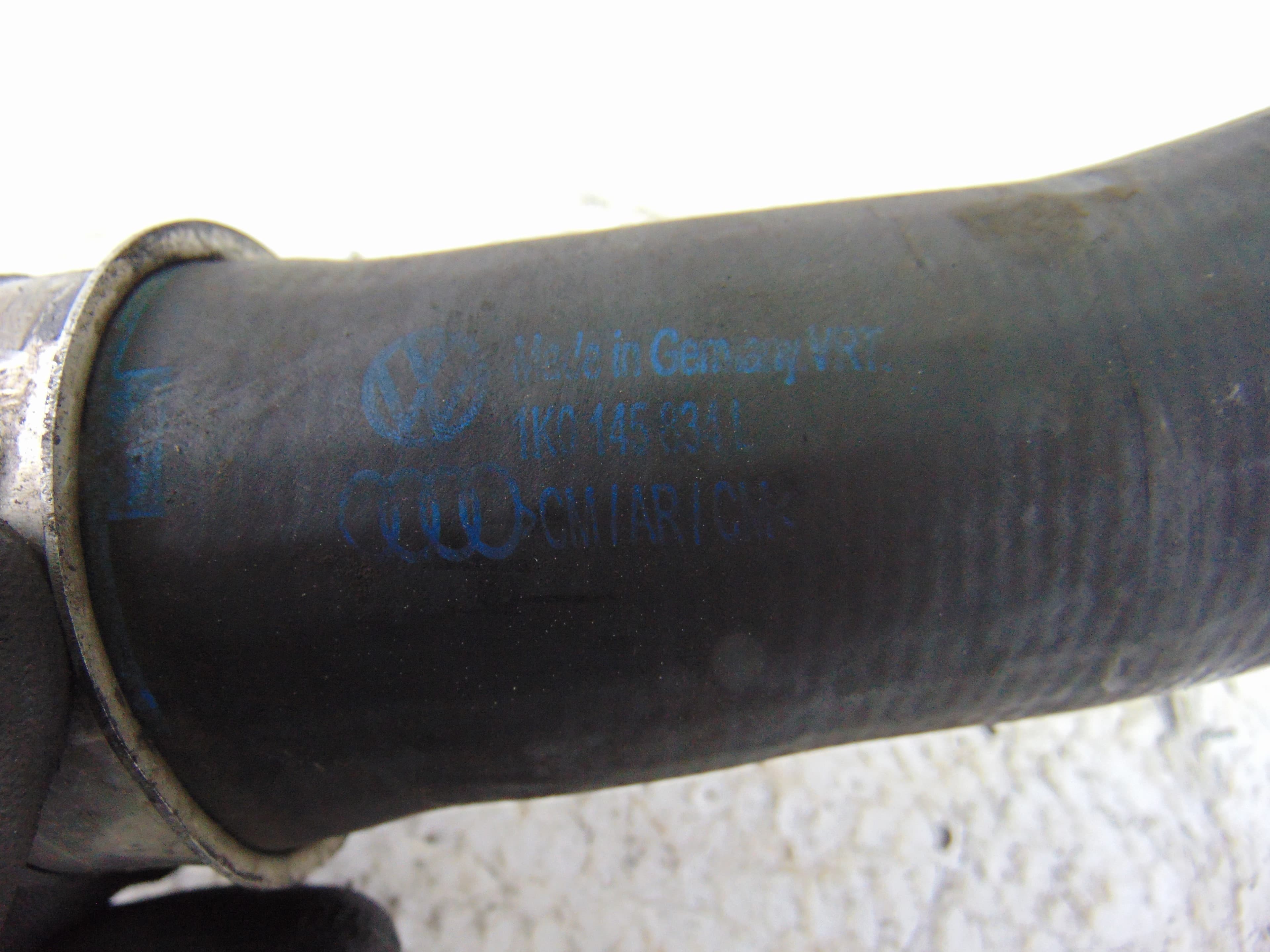 Tubo, Volkswagen Passat Berlina (3C2) Advance, 1K0145831L usado 2