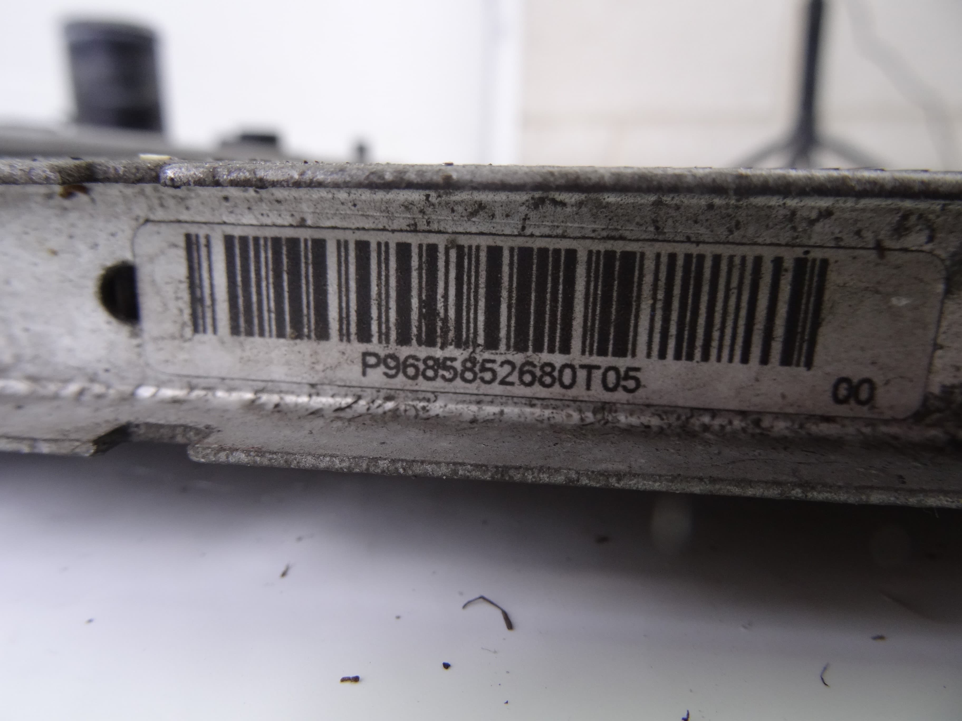 Radiador agua, Peugeot 207 * 2011, 9685852680 usado 2