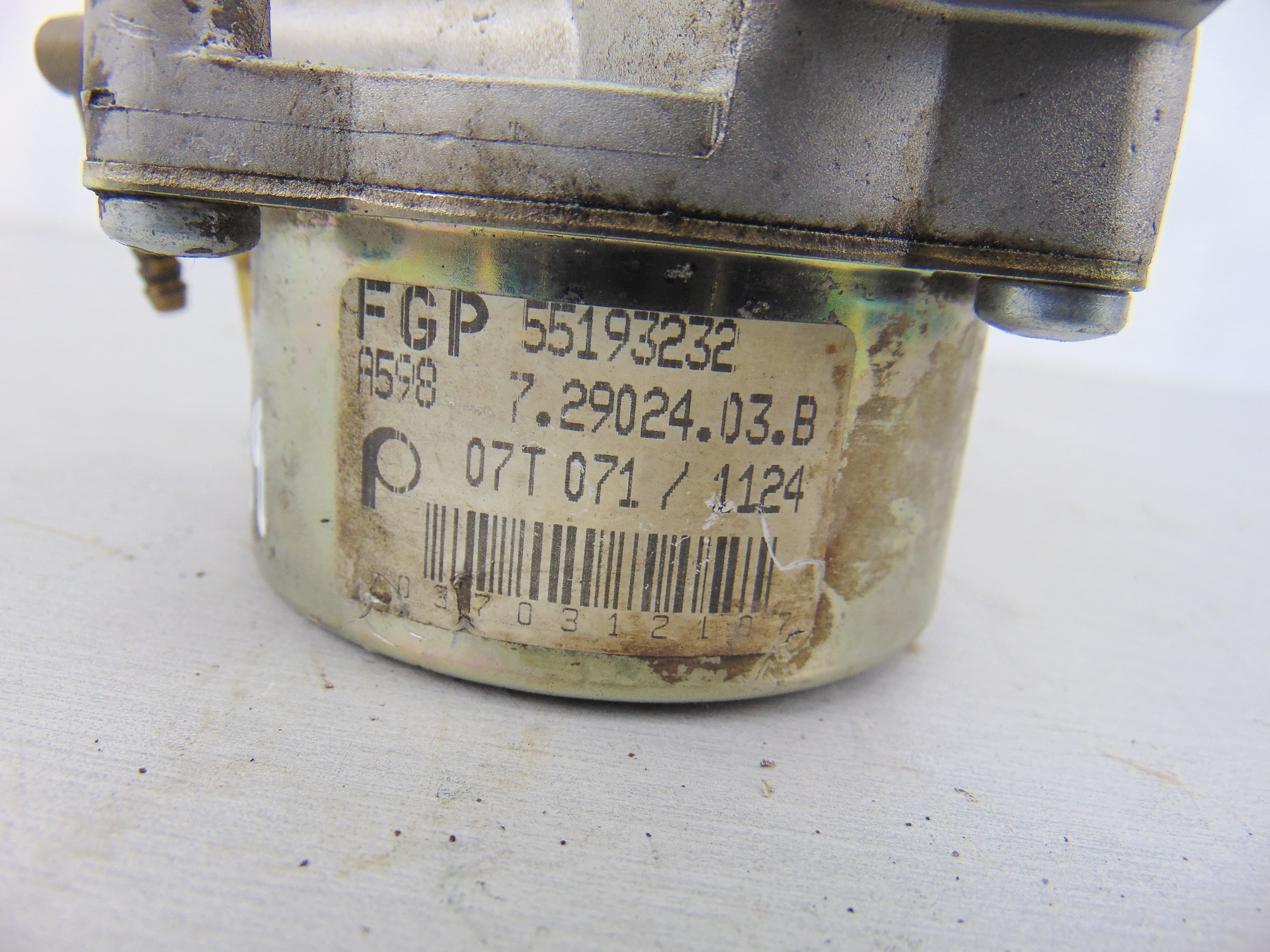 Depresor freno / bomba vacio, Opel Corsa D Sport 2008, 55193232 usado 2