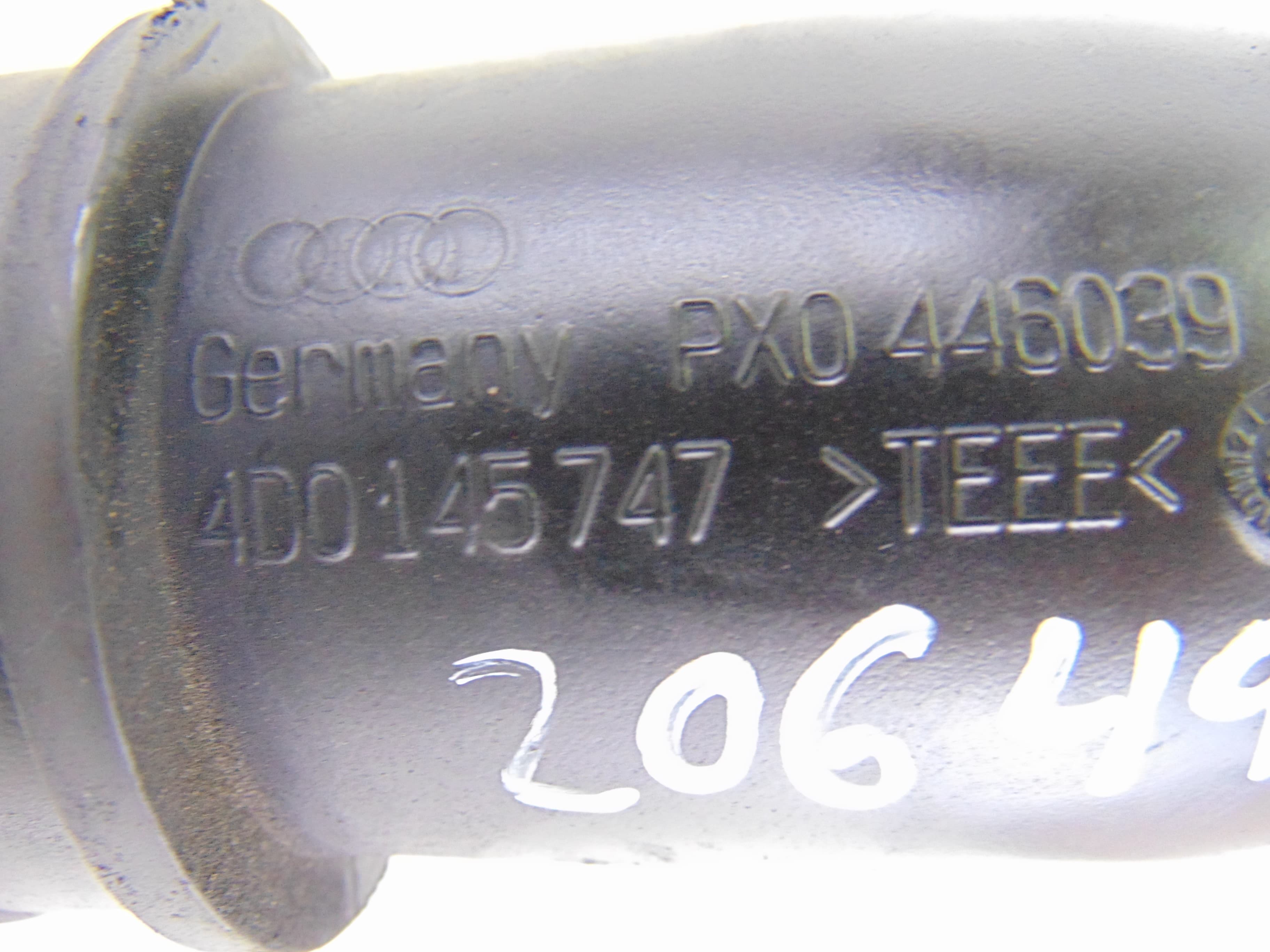 Tubo, Audi A8 (D2) 2.5 TDI Quattro 2001, 4D0145747 usado 2