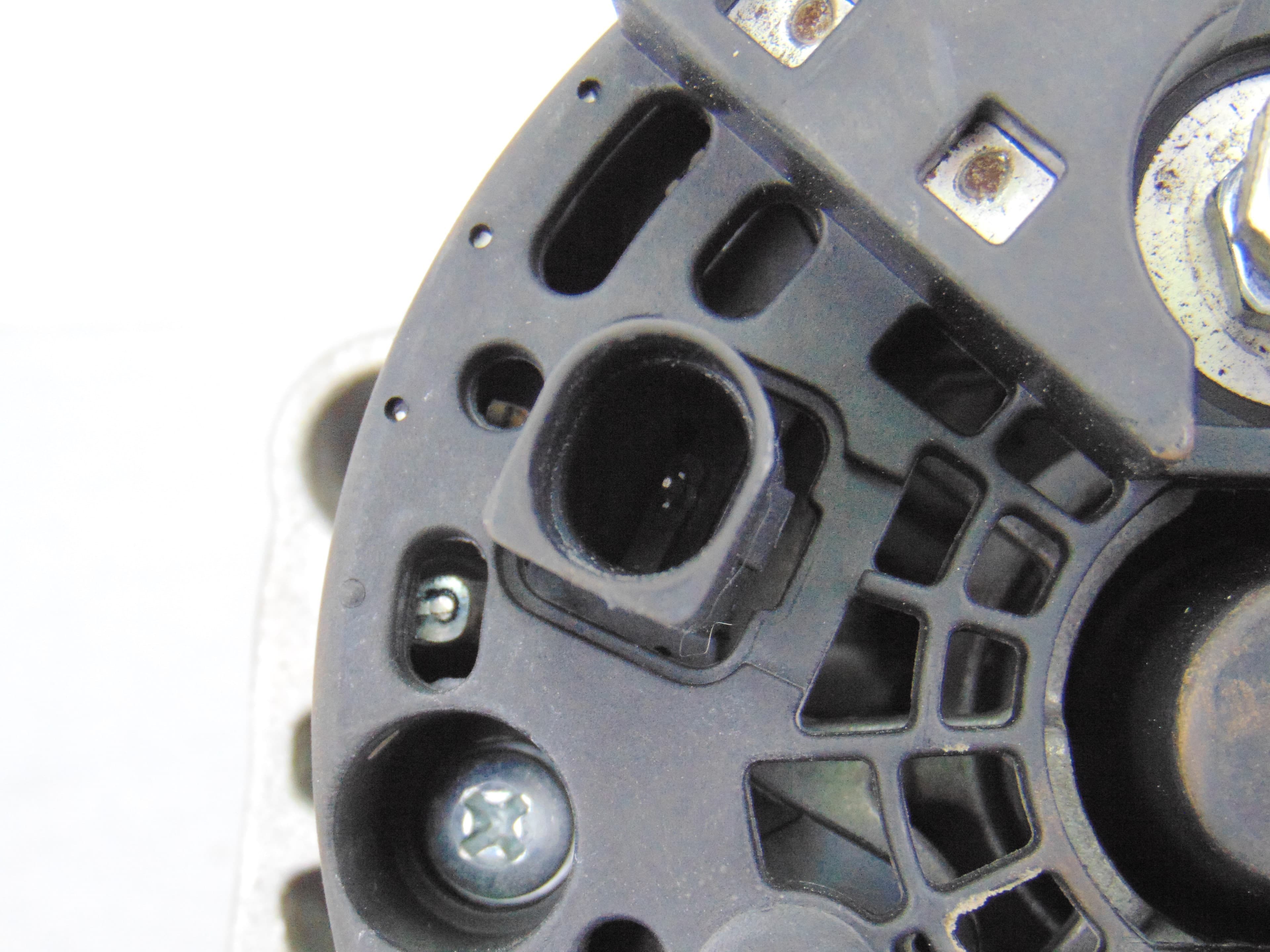 Alternador, Seat Ibiza (6K1) Stella 2000 usado 2