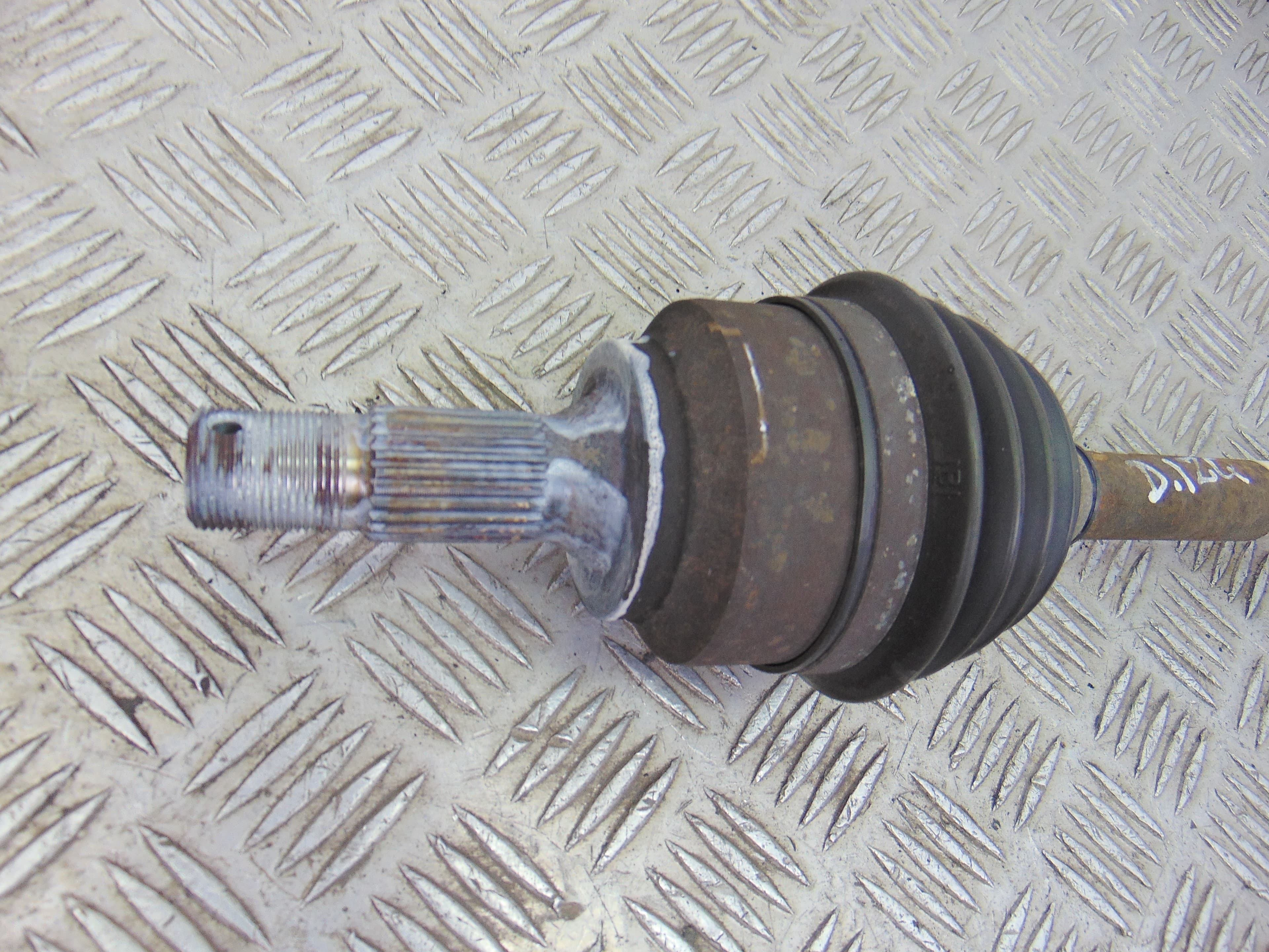 Transmision delantera izquierda, Peugeot 207 X-Line 2007 usado 2