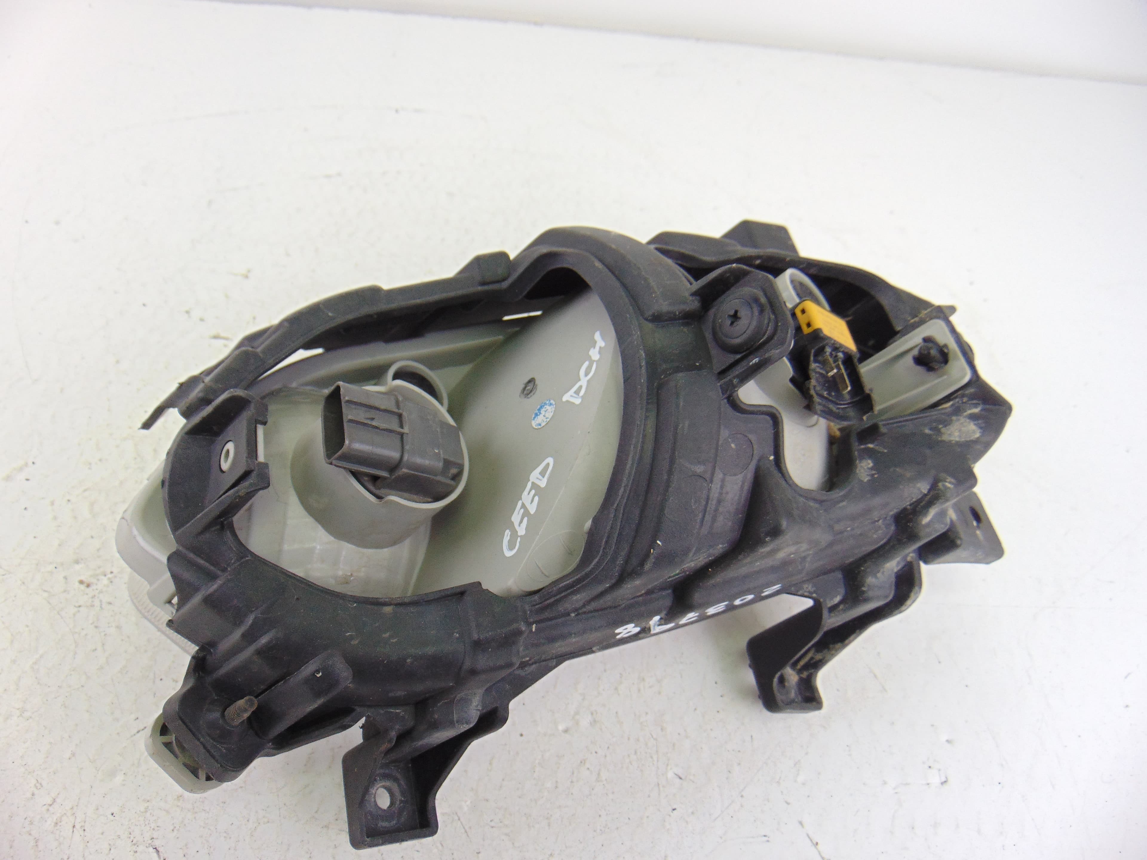 Faro antiniebla derecho, Kia Ceed (Jd) Concept 2012 usado 2