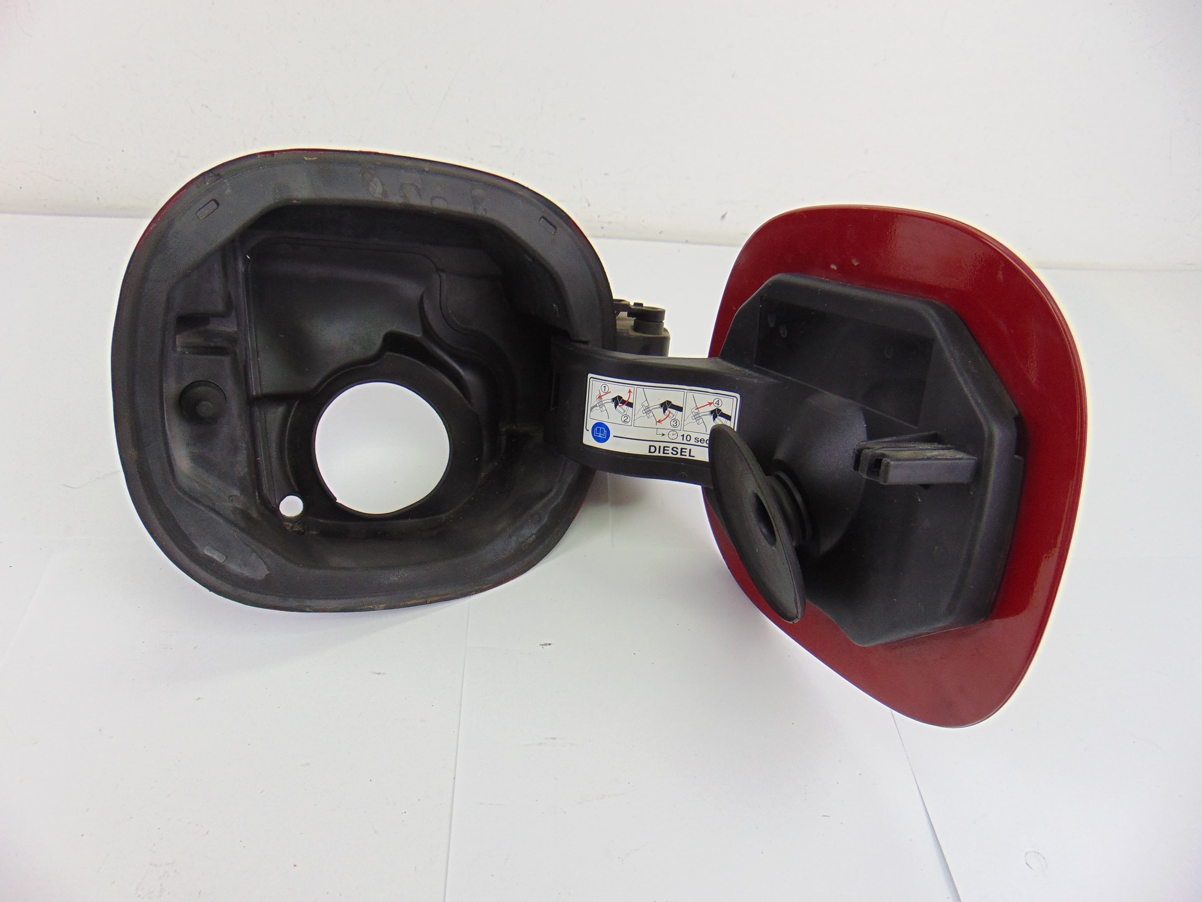 Tapa exterior combustible, Fiat 500X (334) Mirror 2017 usado 2