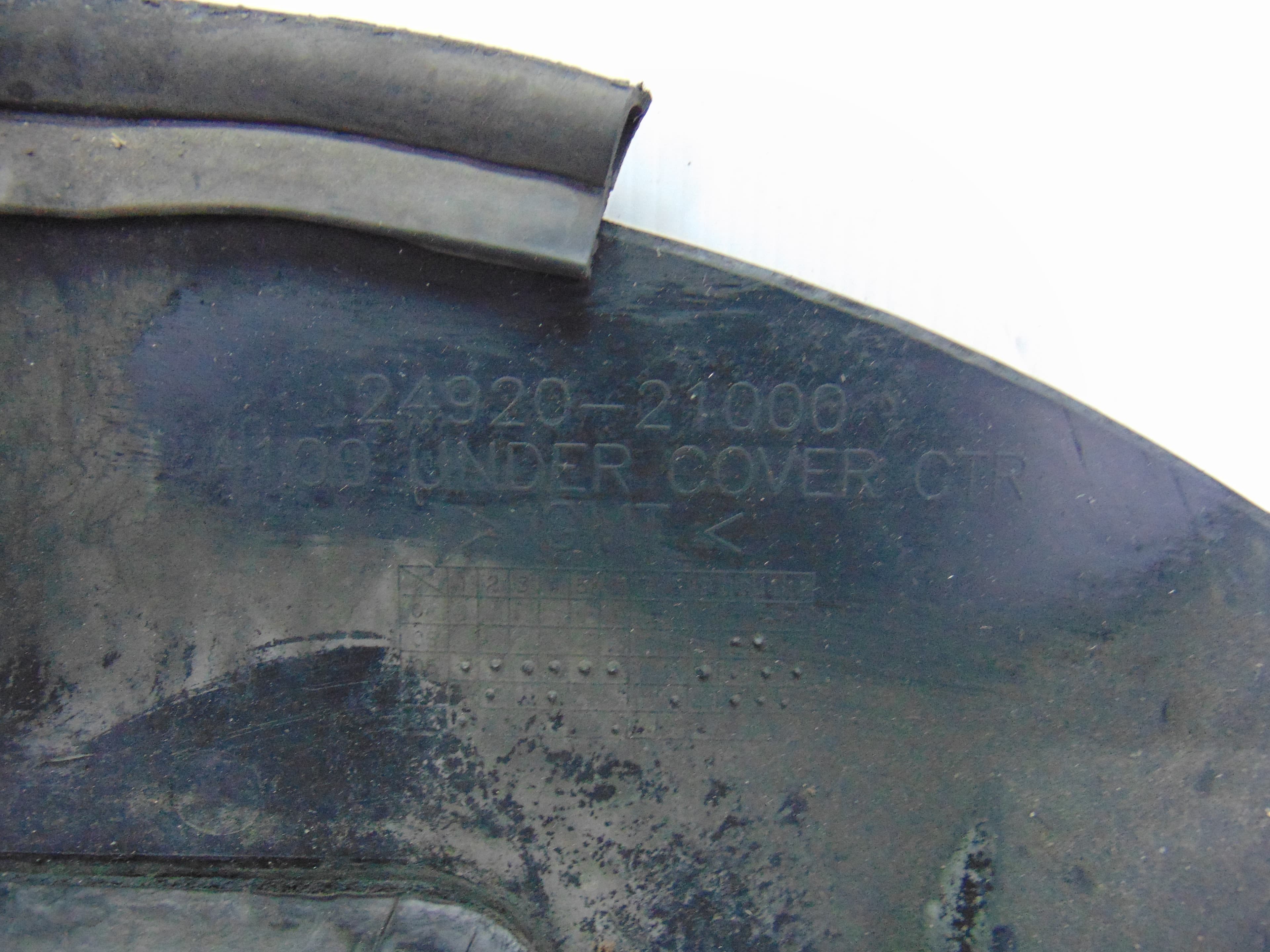 Cubrecarter, Ssangyong Rodius Xdi 2010, 24920-21000 usado 2