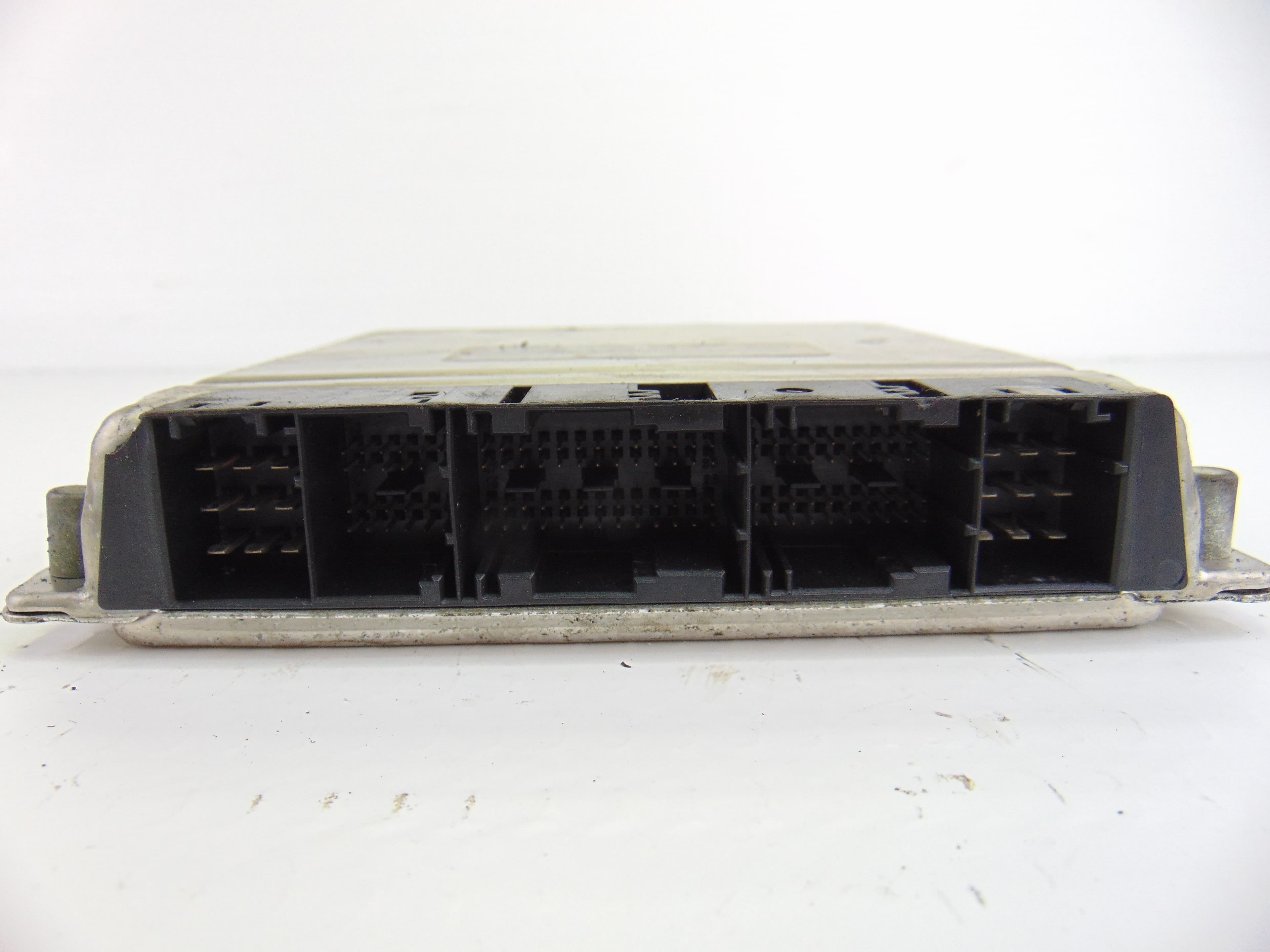 Centralita motor uce, A0001533179 usado 2