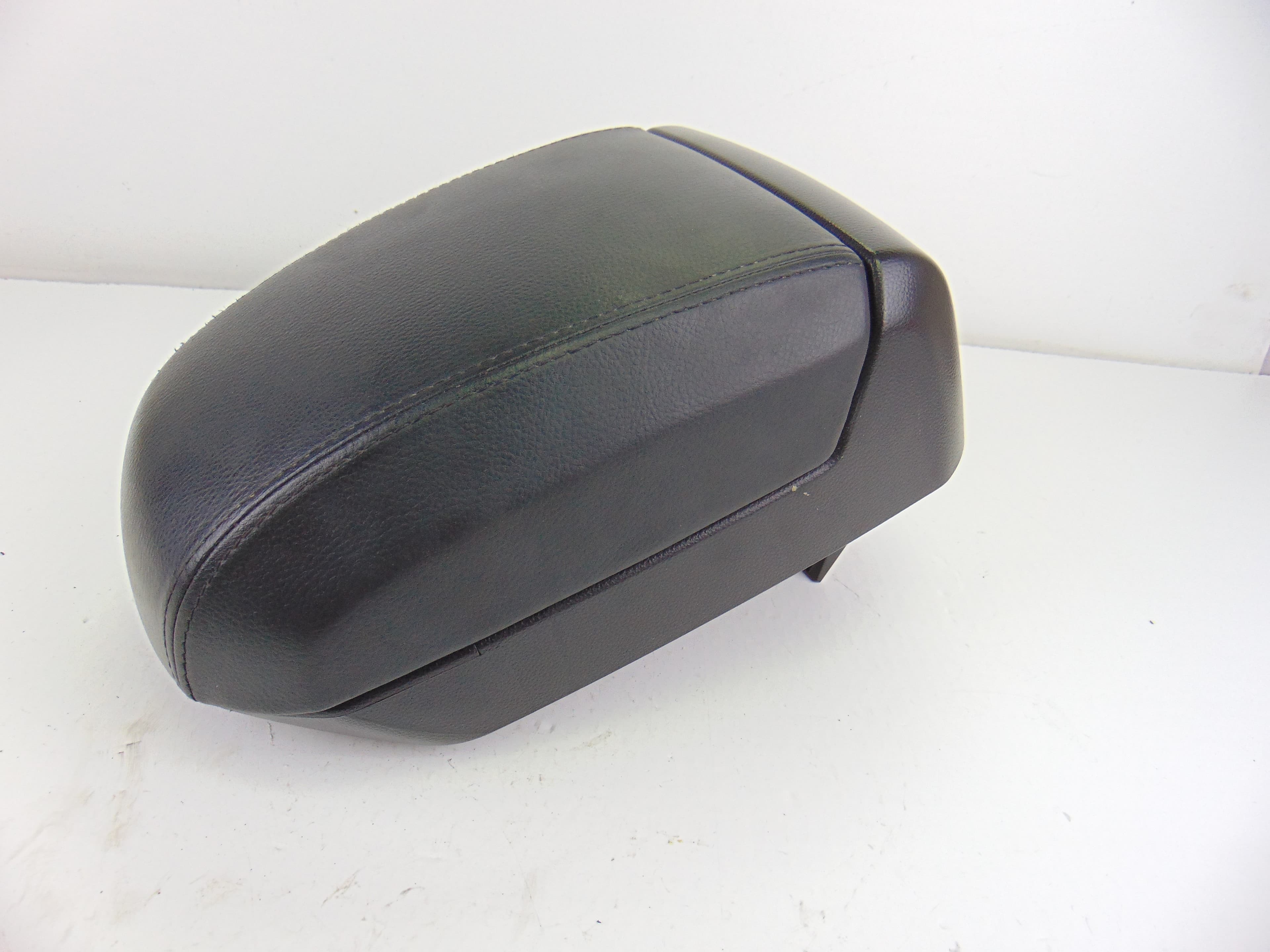 Apoyabrazos central, Chevrolet Captiva 2.0 Vcdi Lt 2008 usado 2