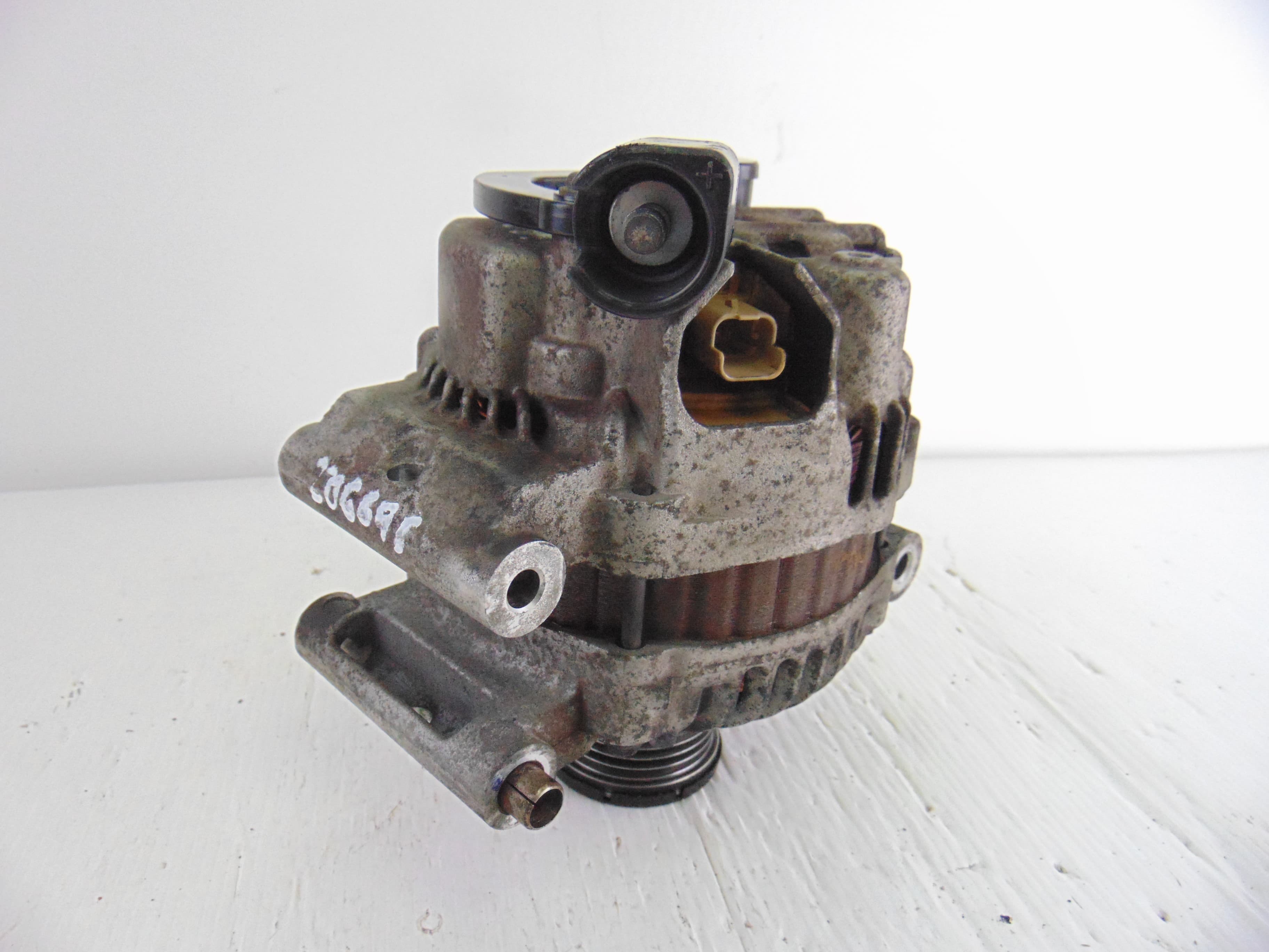 Alternador, Peugeot 207 Sw Confort 2011, A005TG0881 usado 2