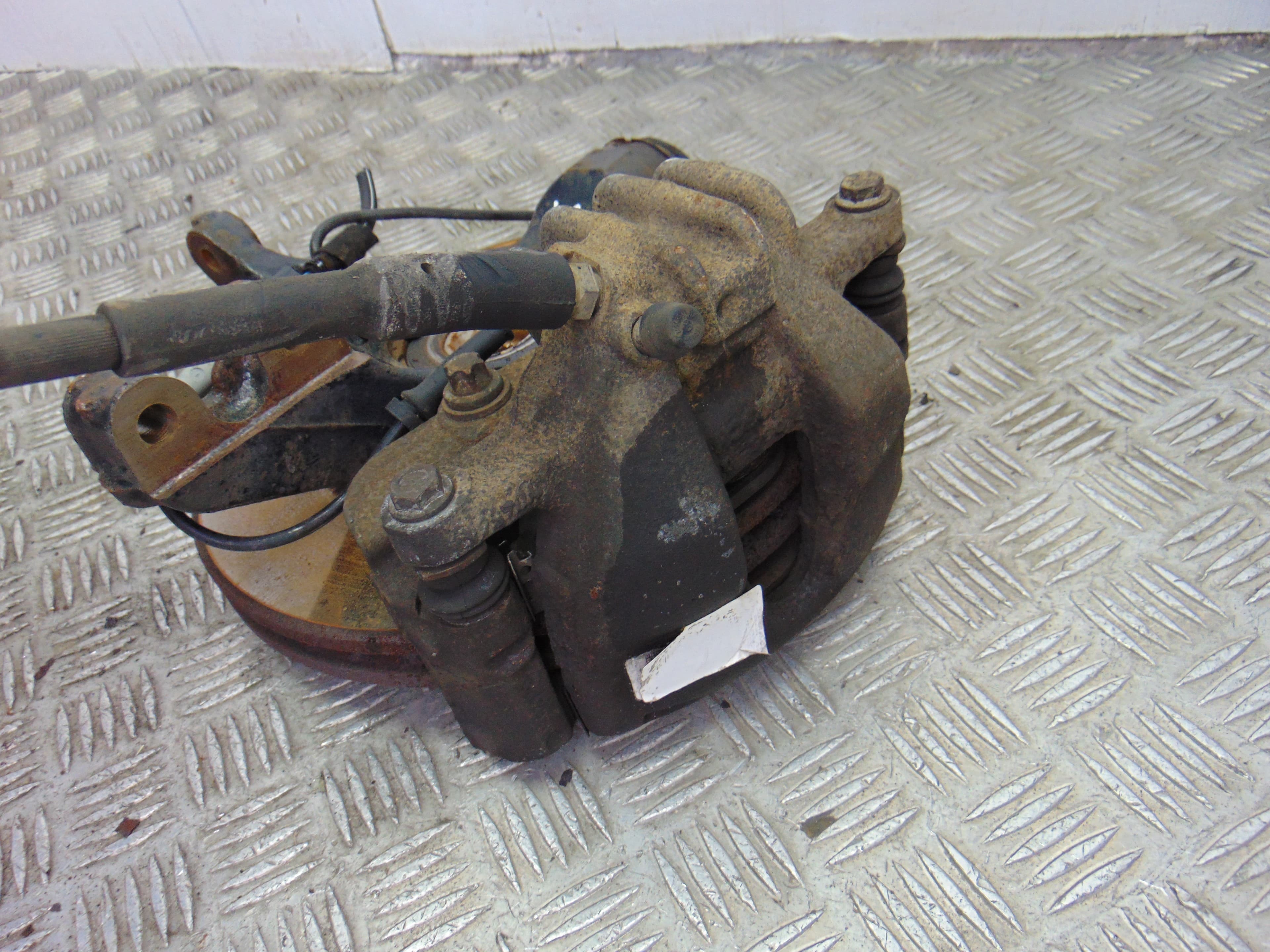 Mangueta delantera derecha, Peugeot 3008 Confort 2009 usado 2