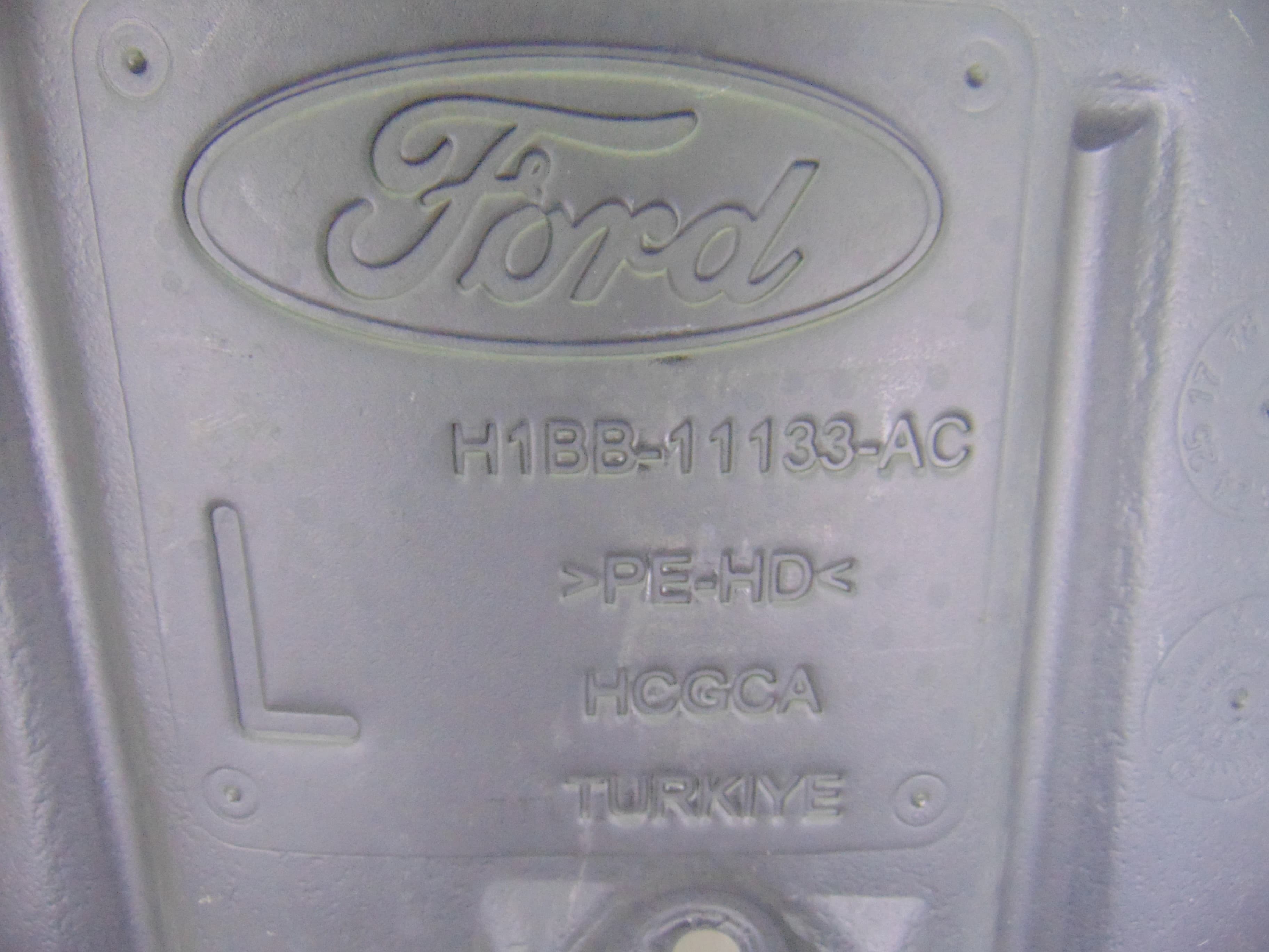 Cubrecarter, Ford Puma Hybrid ST-Line 2021, H1BB11133AC usado 2