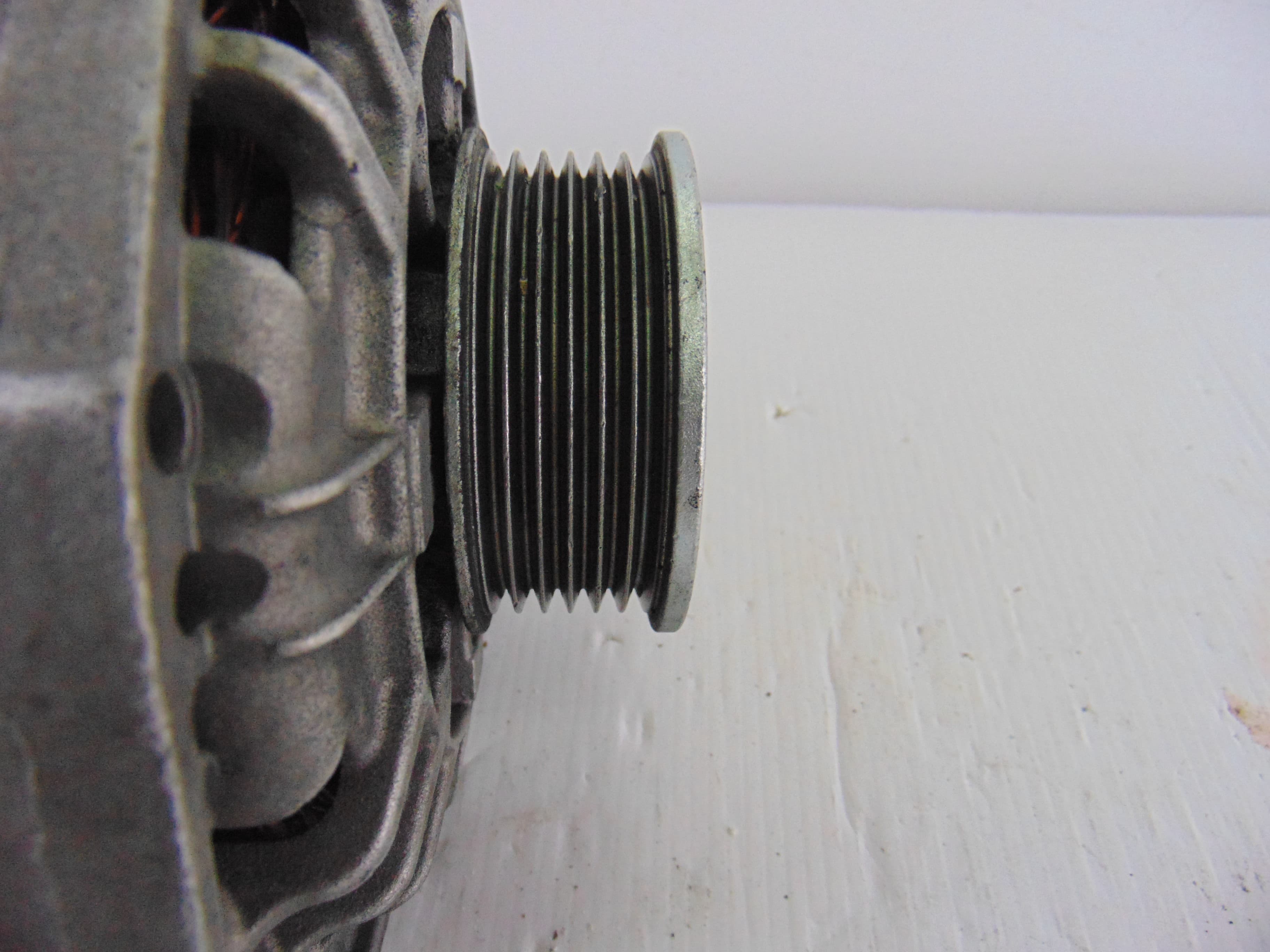 Alternador, Audi A8 (D2) 2.5 TDI Quattro 2001 usado 2