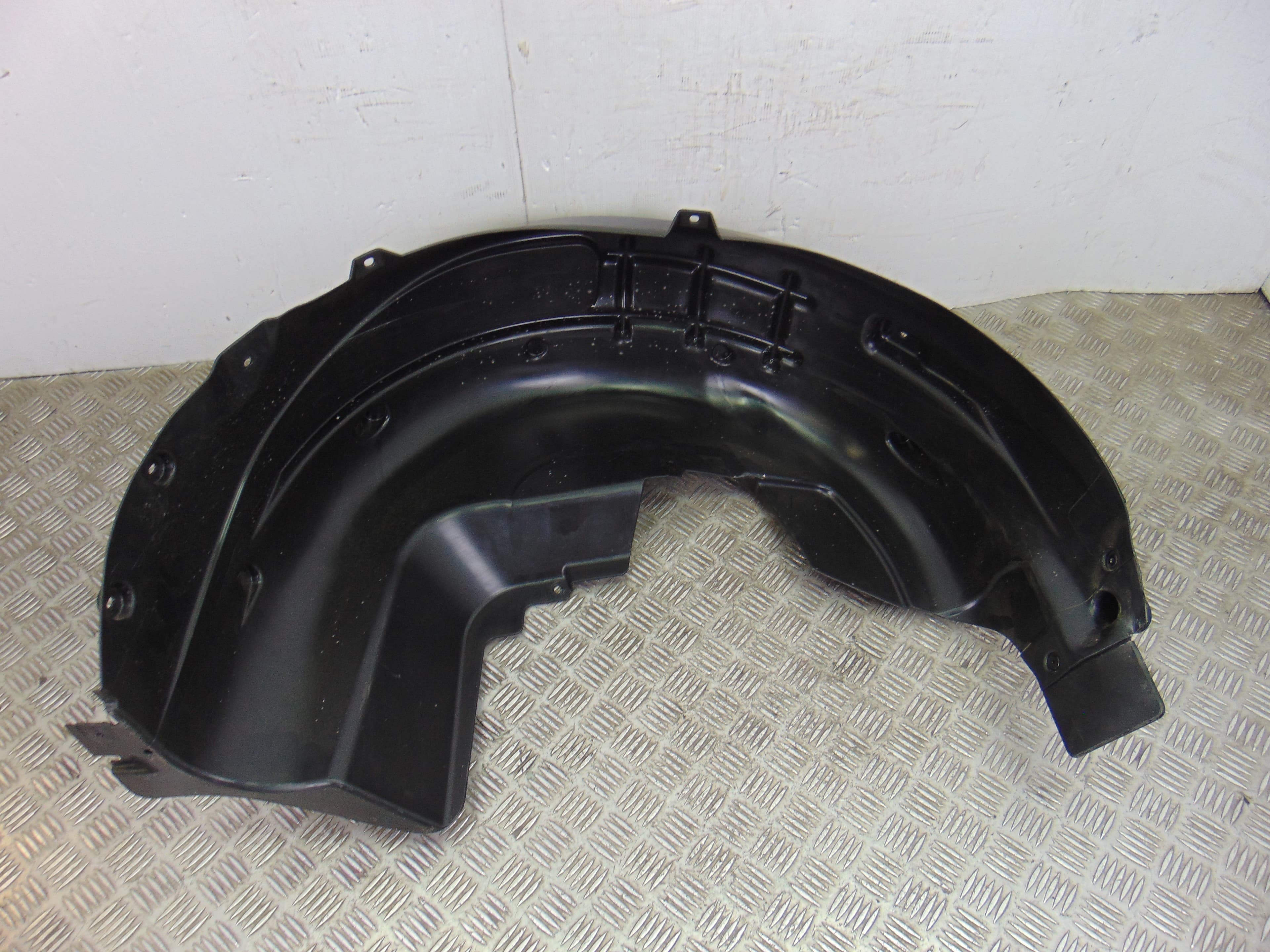 Paso rueda, Peugeot 5008 Active 2017, 9816602480 nuevo 2