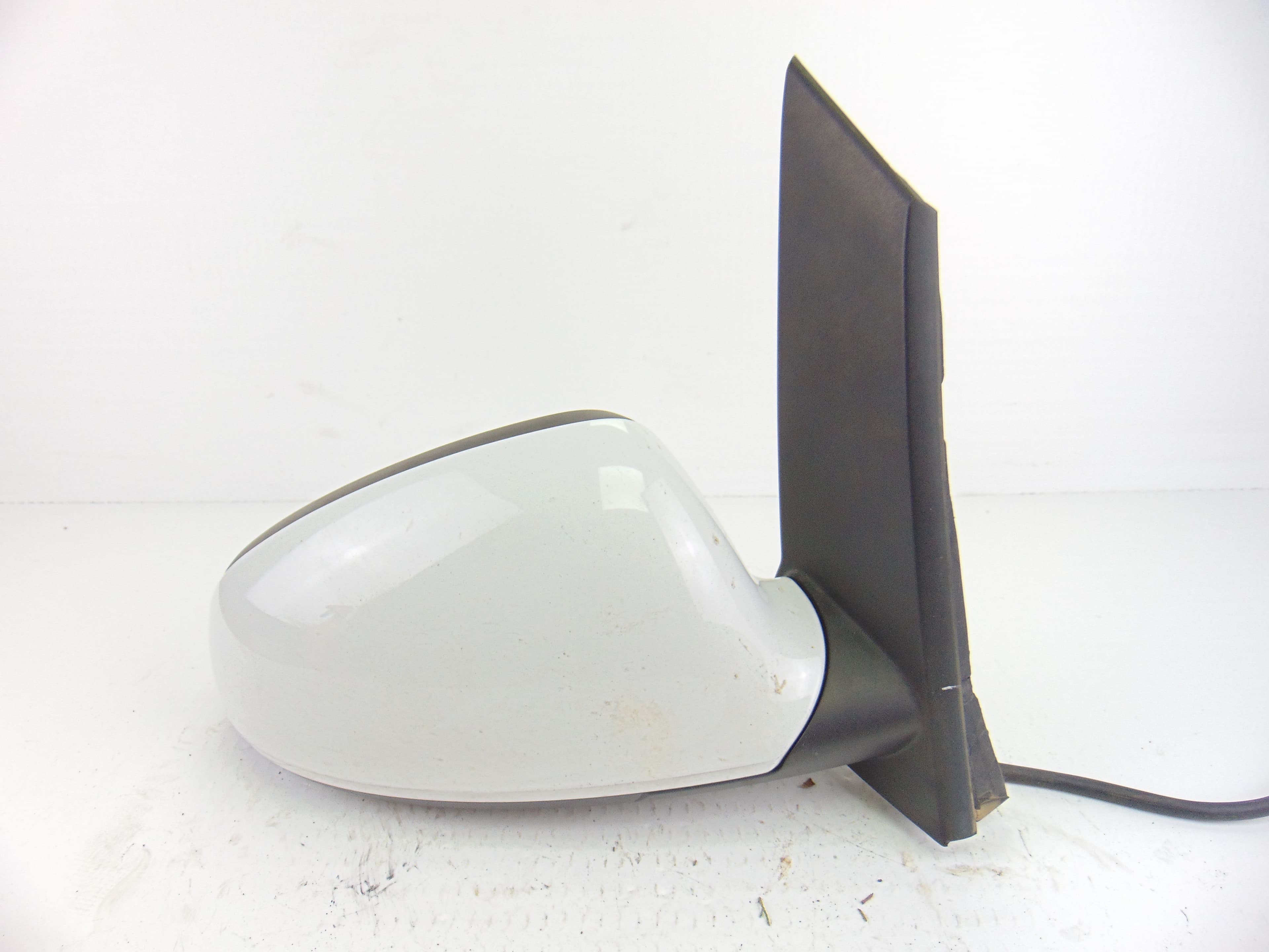 Retrovisor derecho, Opel Astra J Sports Tourer Sport 2010 usado 2