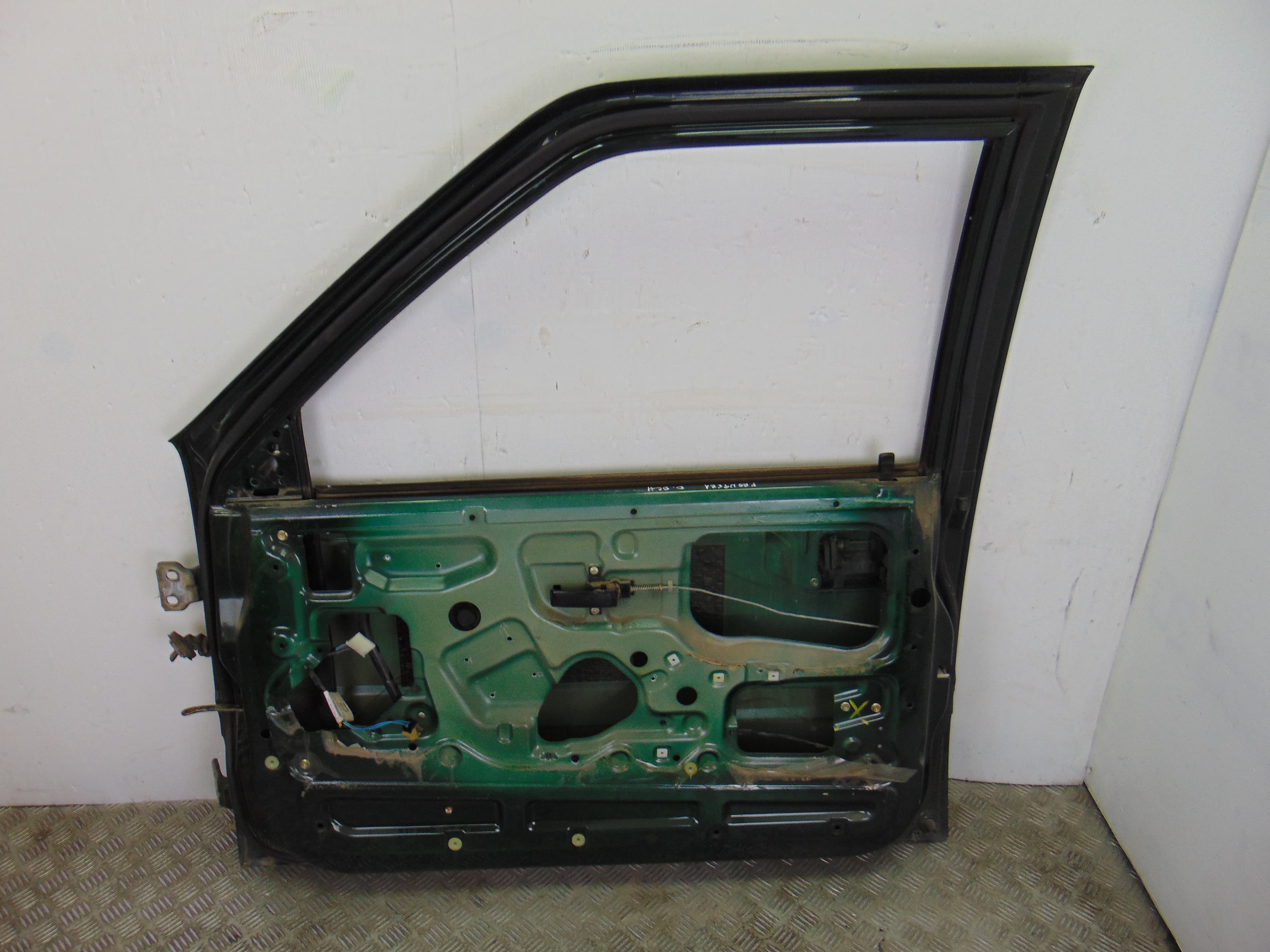 Puerta delantera derecha, Opel Frontera a Básico 1995 usado 2
