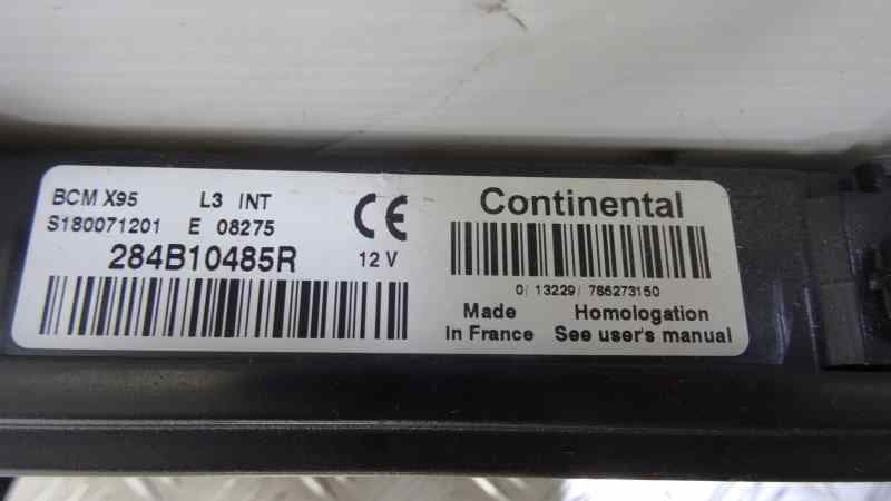 Caja reles / fusibles, 284B10485R usado 2