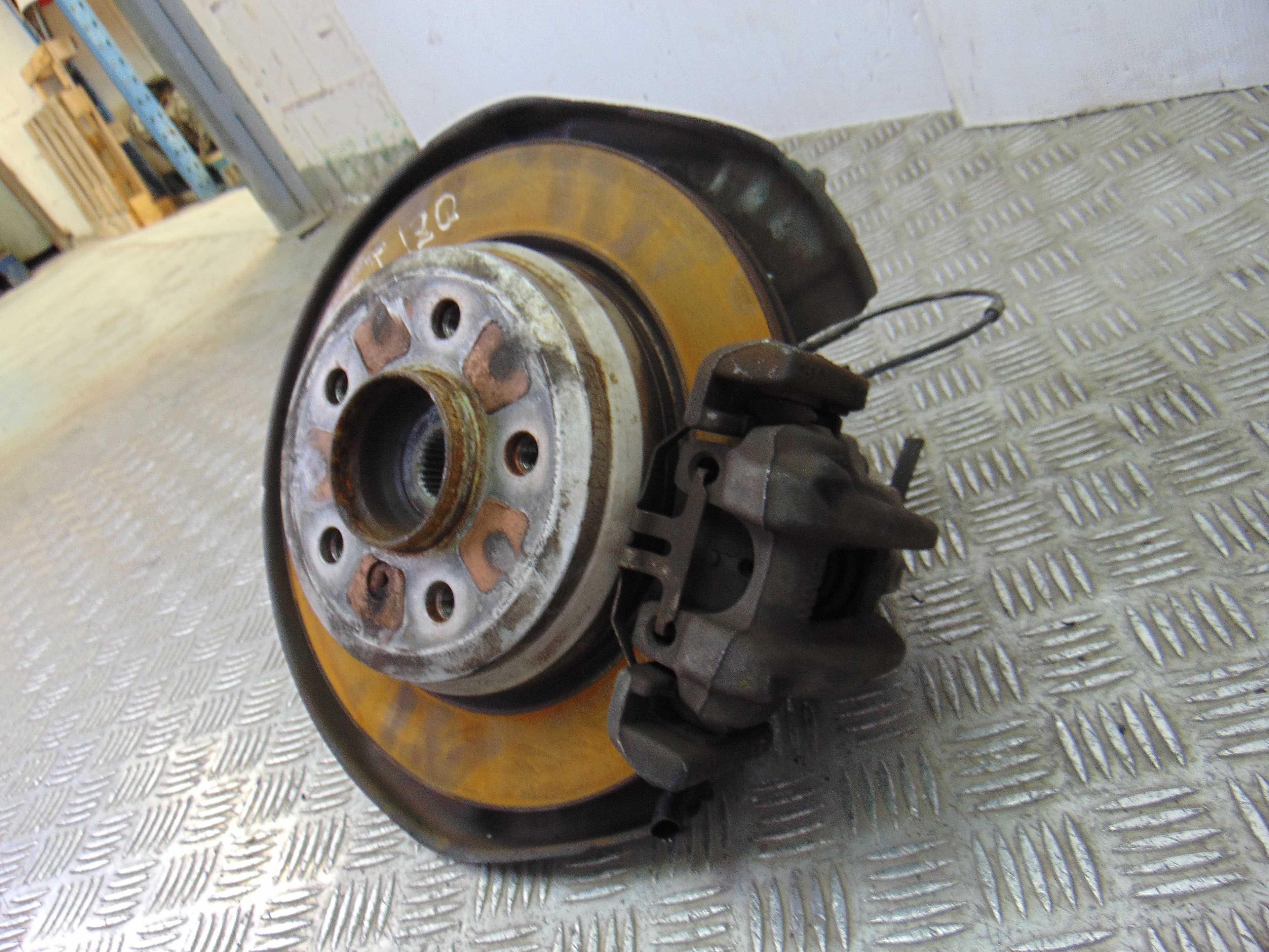 Mangueta trasera izquierda, BMW Serie 3 Touring (F31) 318d 2014 usado 2
