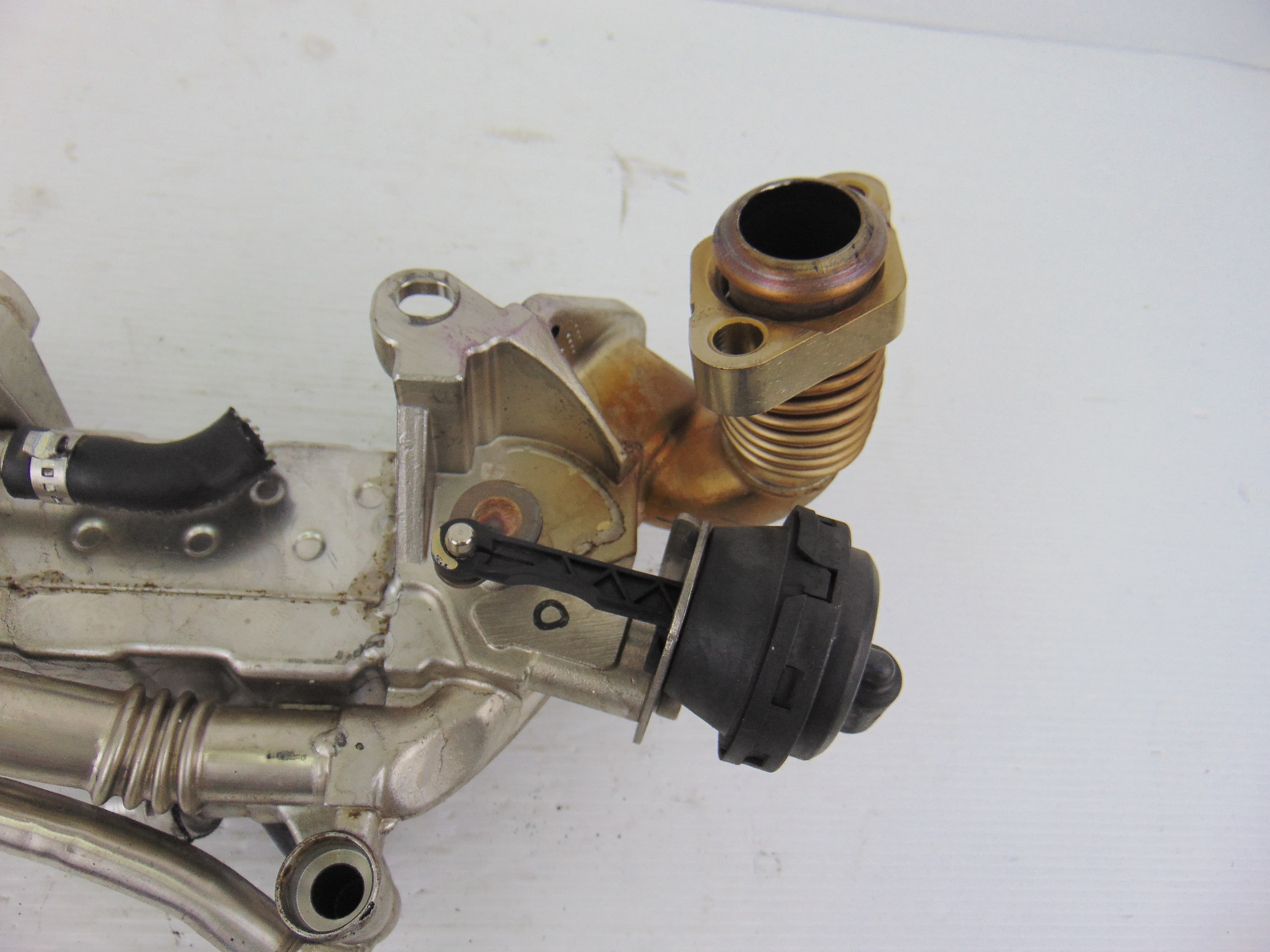 Enfriador EGR, 8596445 usado 2
