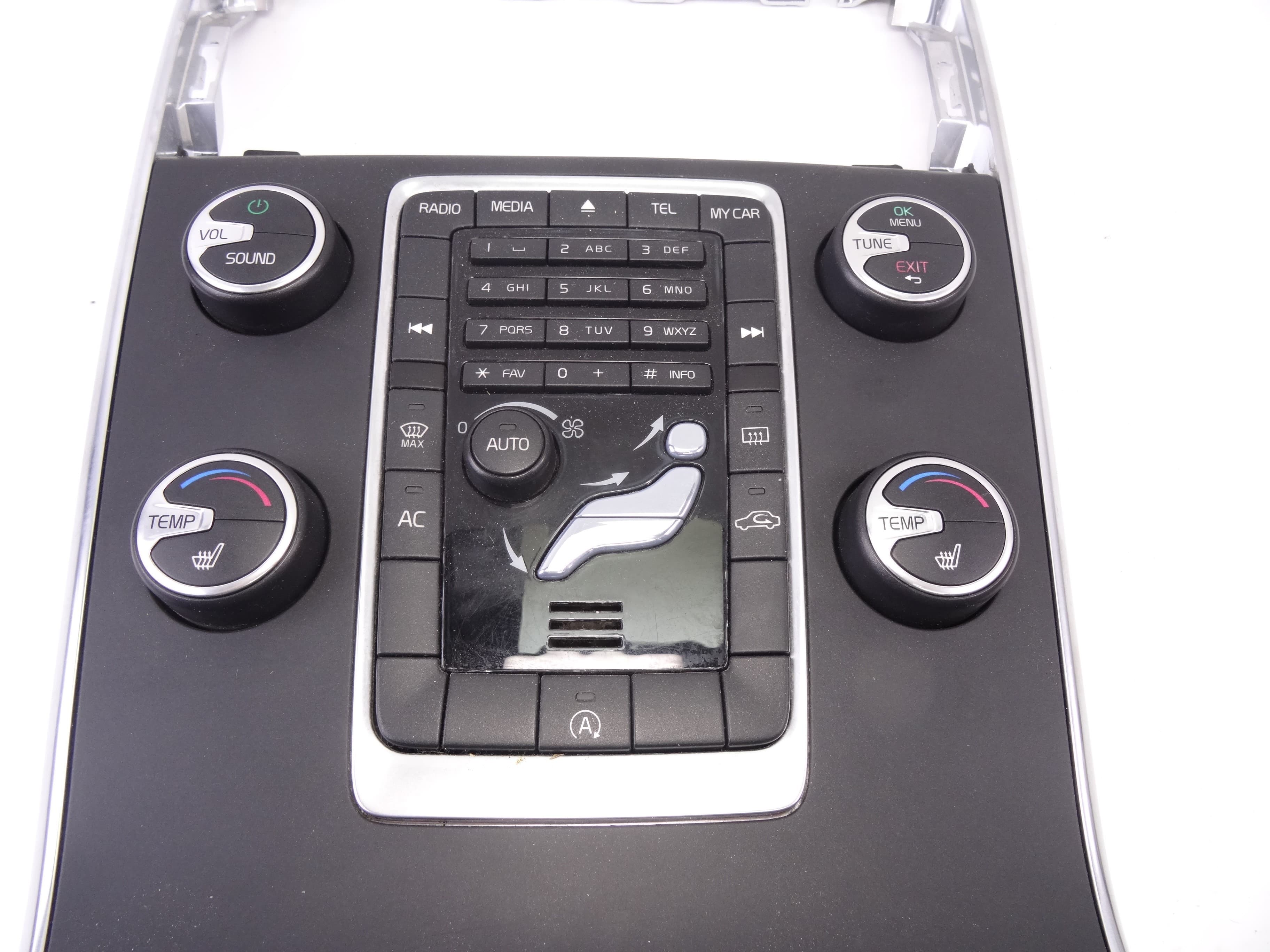 Mando climatizador, Volvo V60 Familiar Summum 2014 usado 2