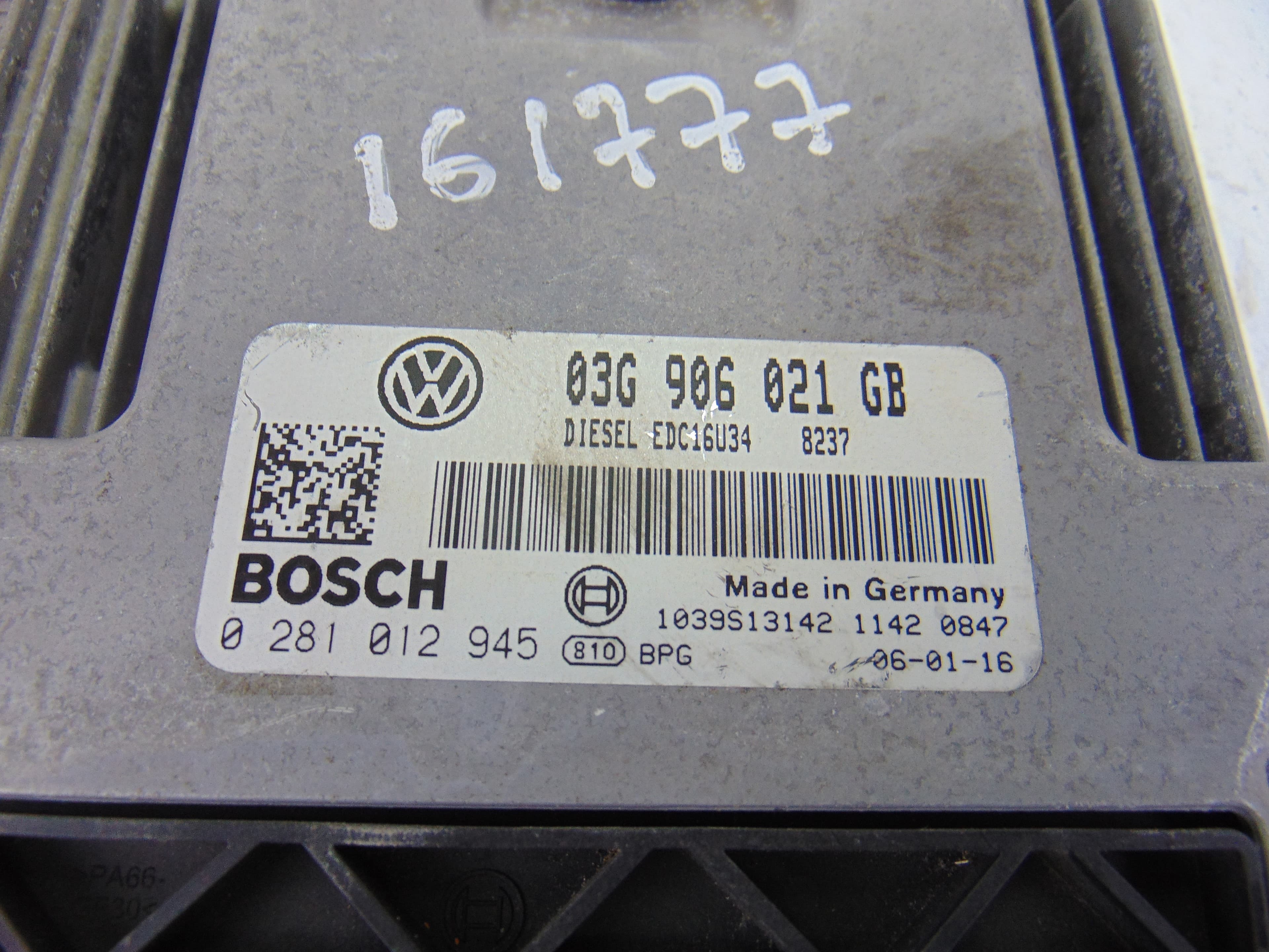 Centralita motor uce, 03G906021GB usado 2