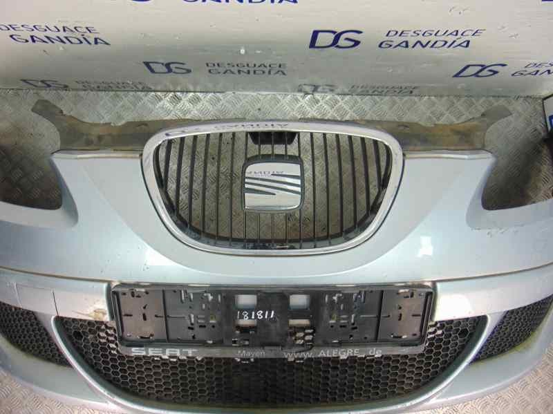 Paragolpes delantero usado 2