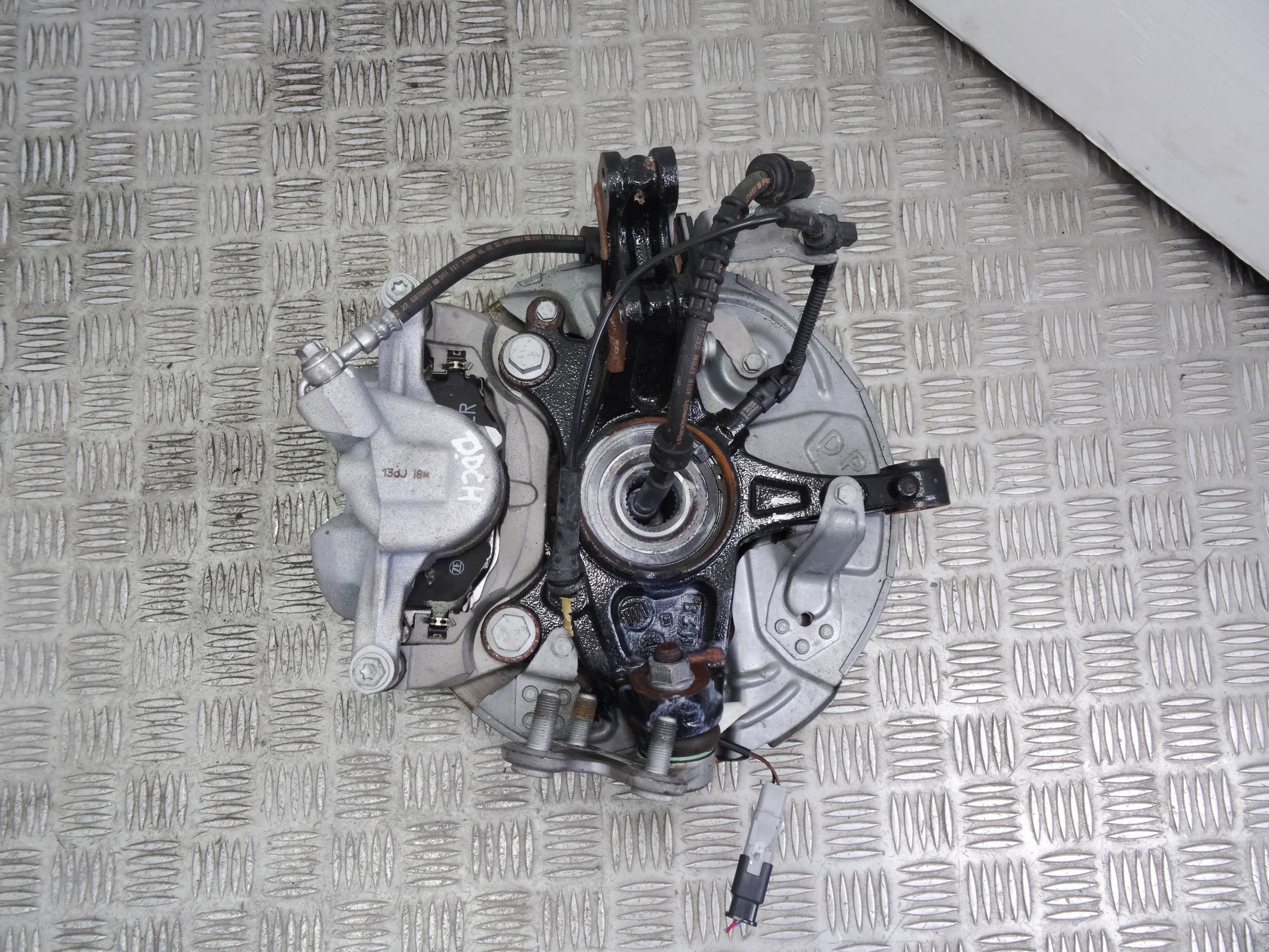 Mangueta delantera derecha, Peugeot 308 (P5) Active Pack 2022 usado 2