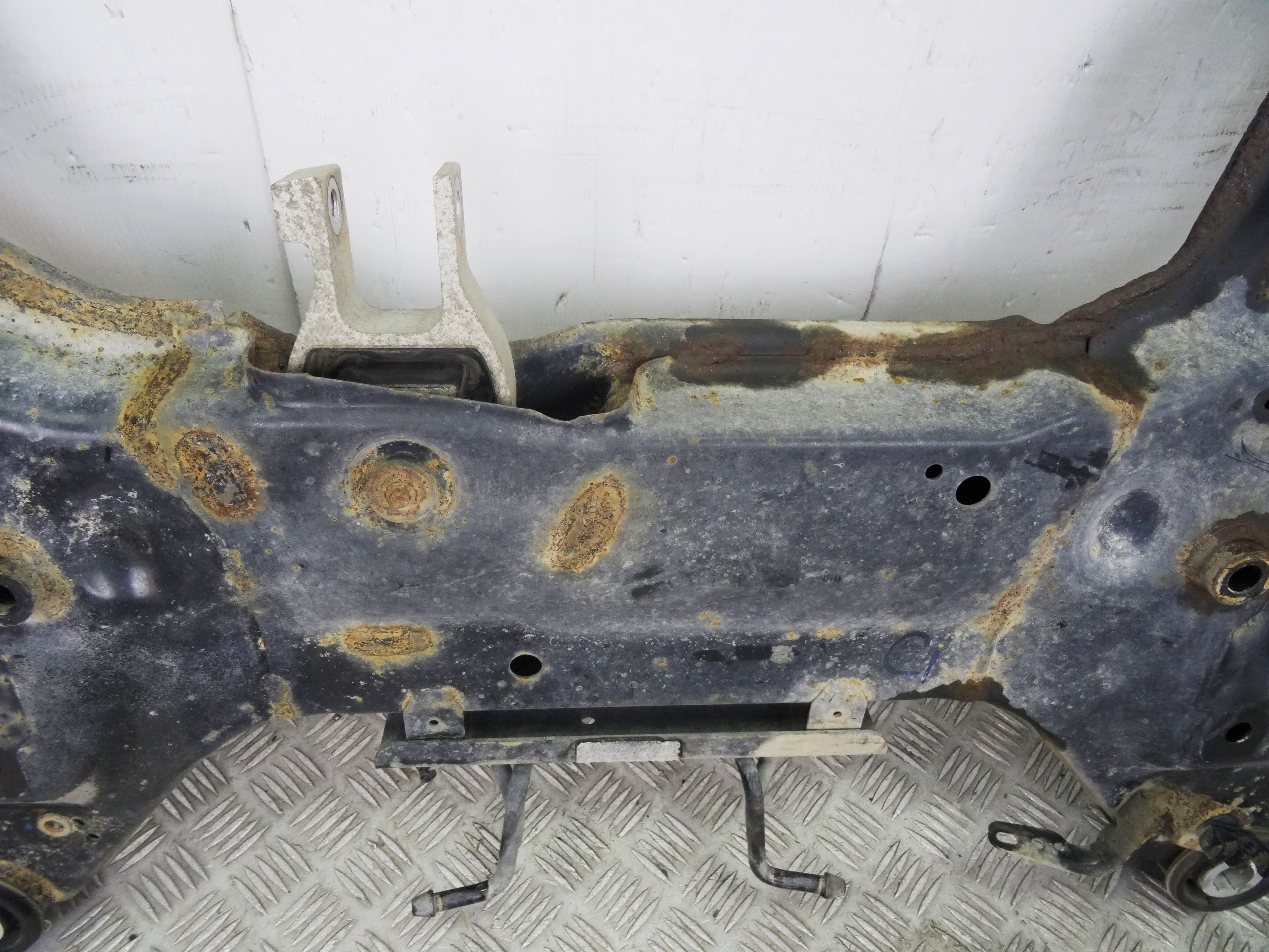 Puente delantero, Volvo V60 Familiar Summum 2014 usado 2