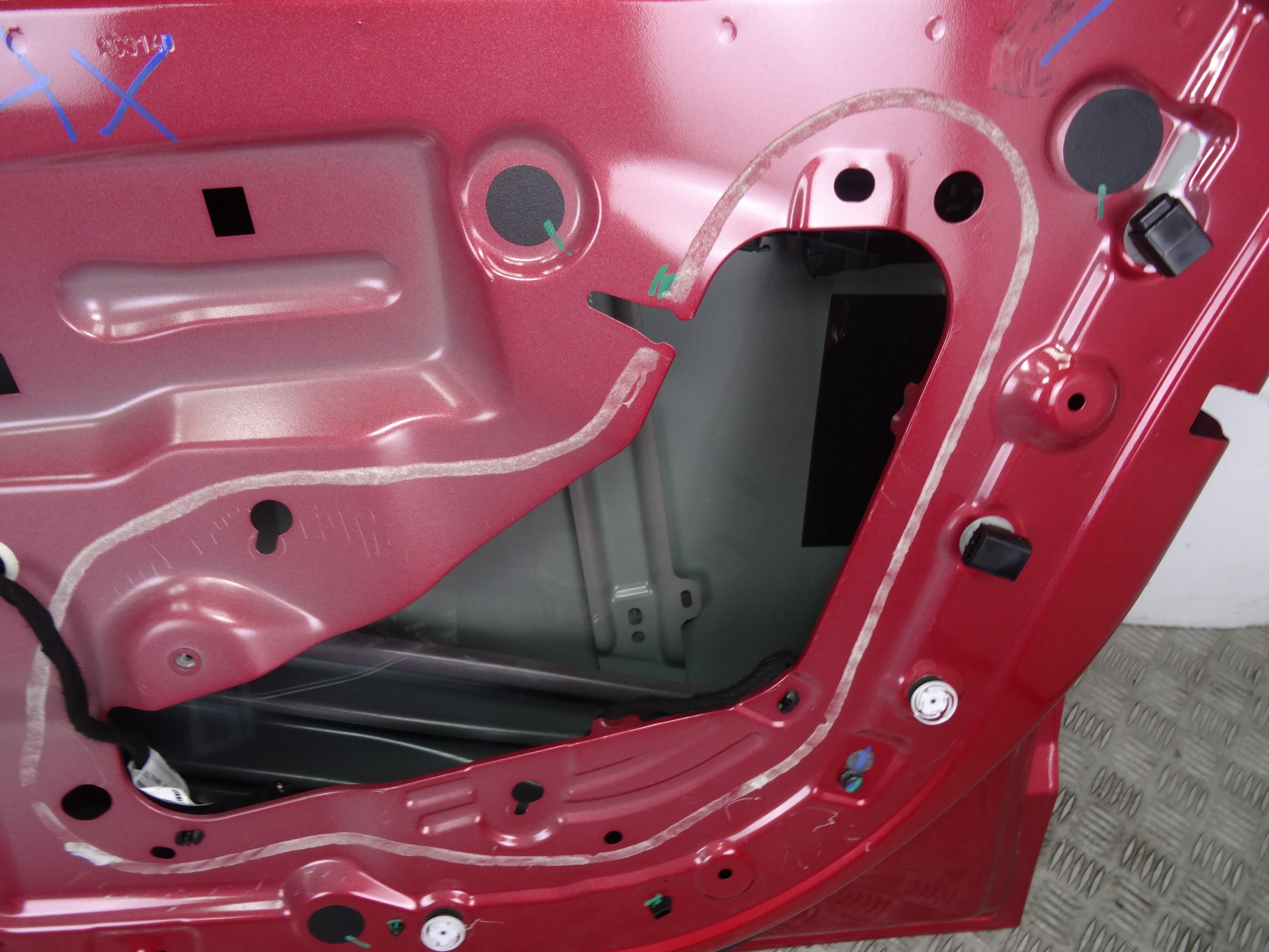 Puerta delantera derecha, Peugeot 308 (P5) Active Pack 2022 usado 2