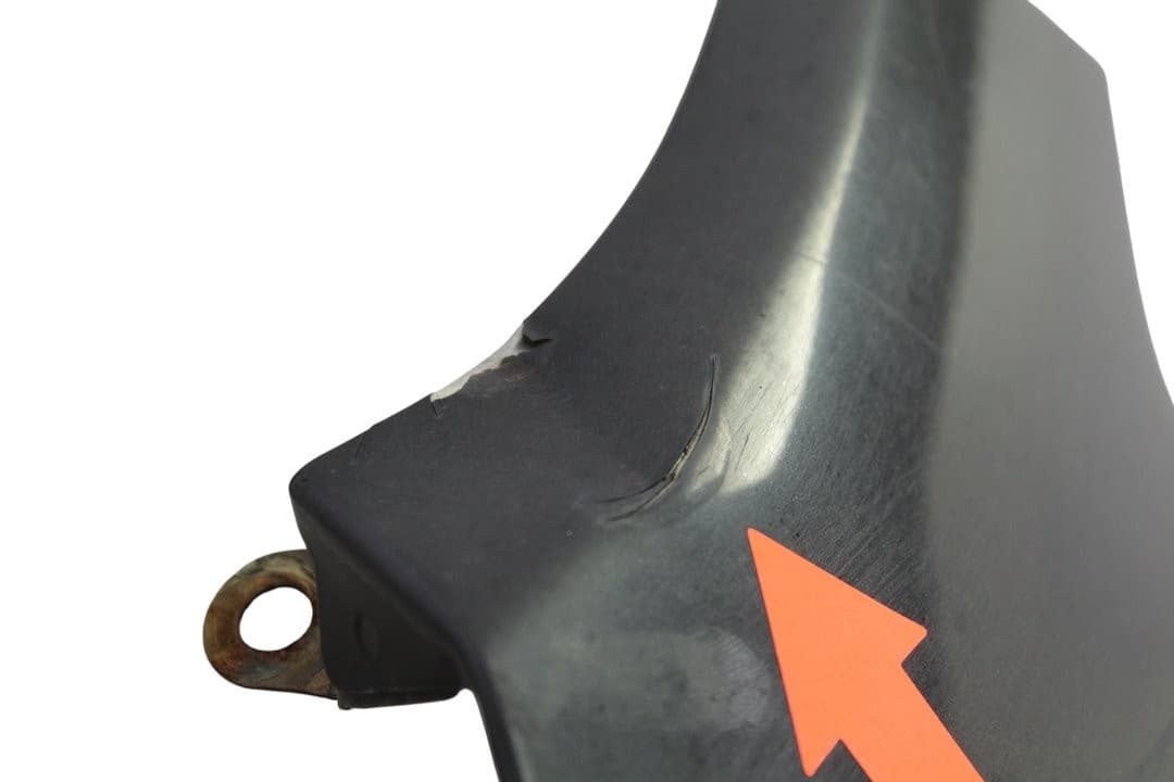 Aleta delantera izquierda, Ford Focus Berlina (Cap) Trend 2005 usado 2