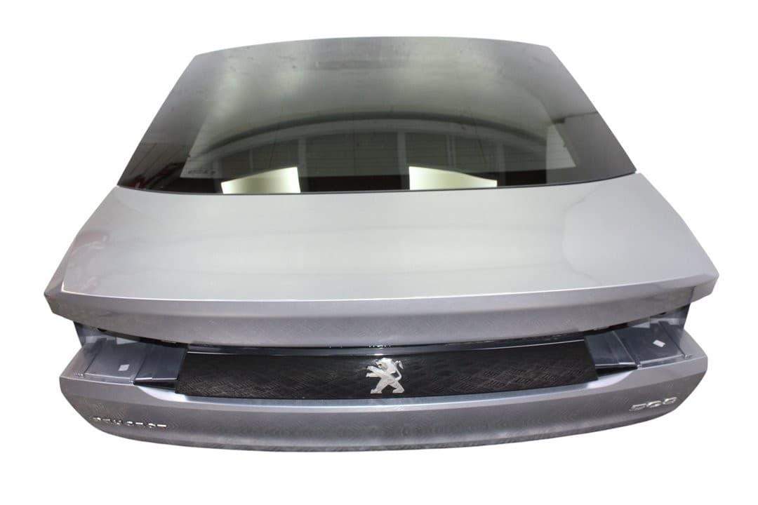 Porton trasero, Peugeot 508 Allure Pack 2022 usado 2